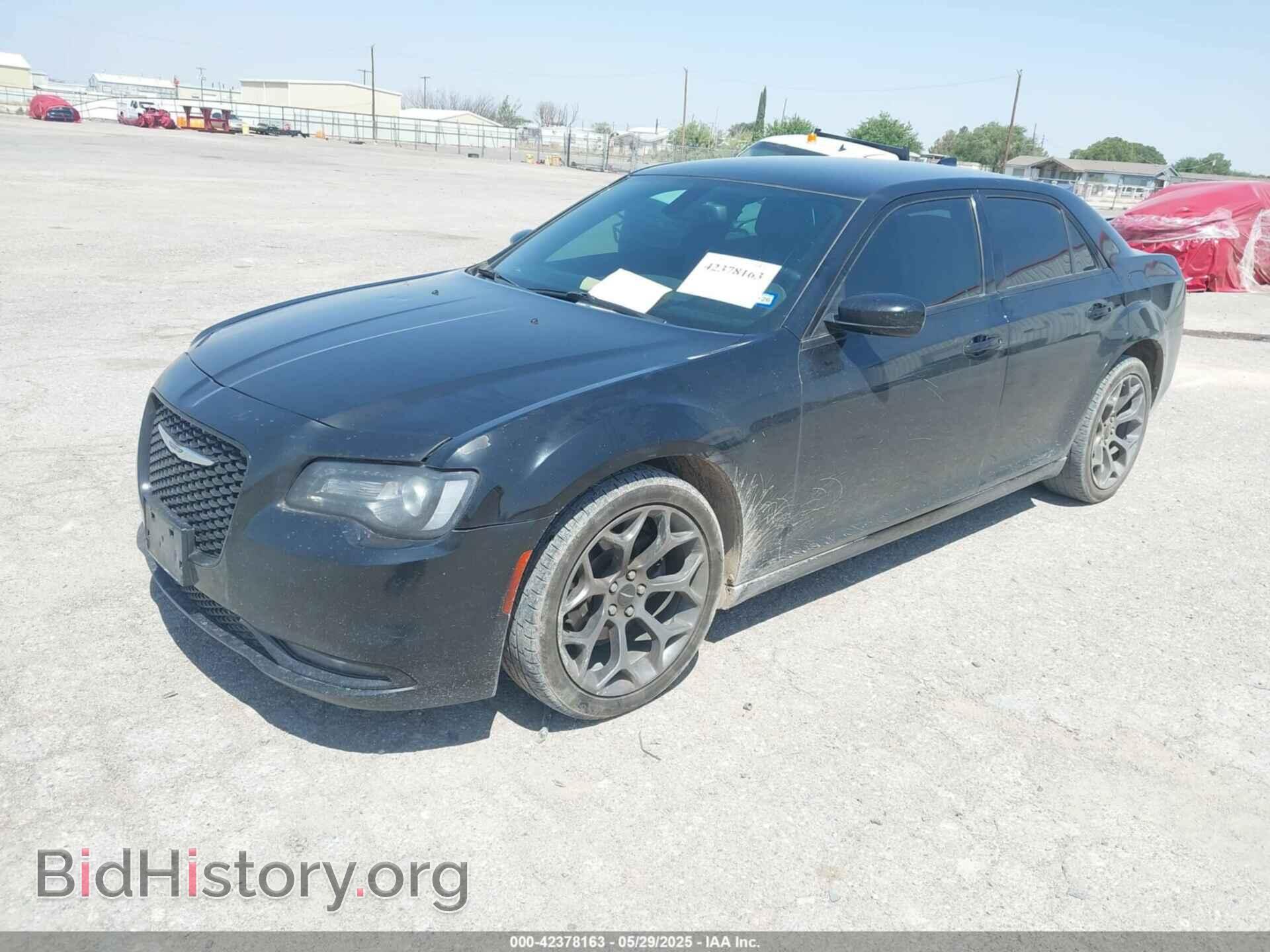 2015 CHRYSLER 300 - VIN: 2C3CCABG8FH756463 - Фото 2