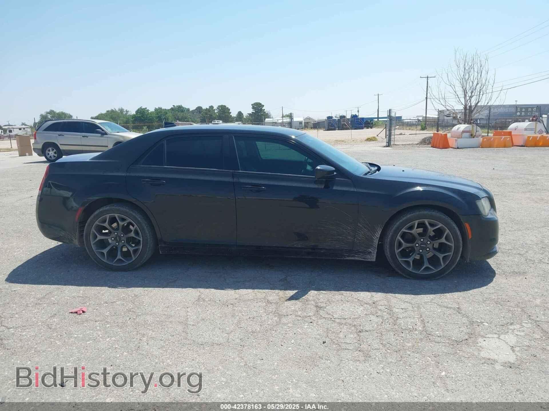 2015 CHRYSLER 300 - VIN: 2C3CCABG8FH756463 - Фото 13