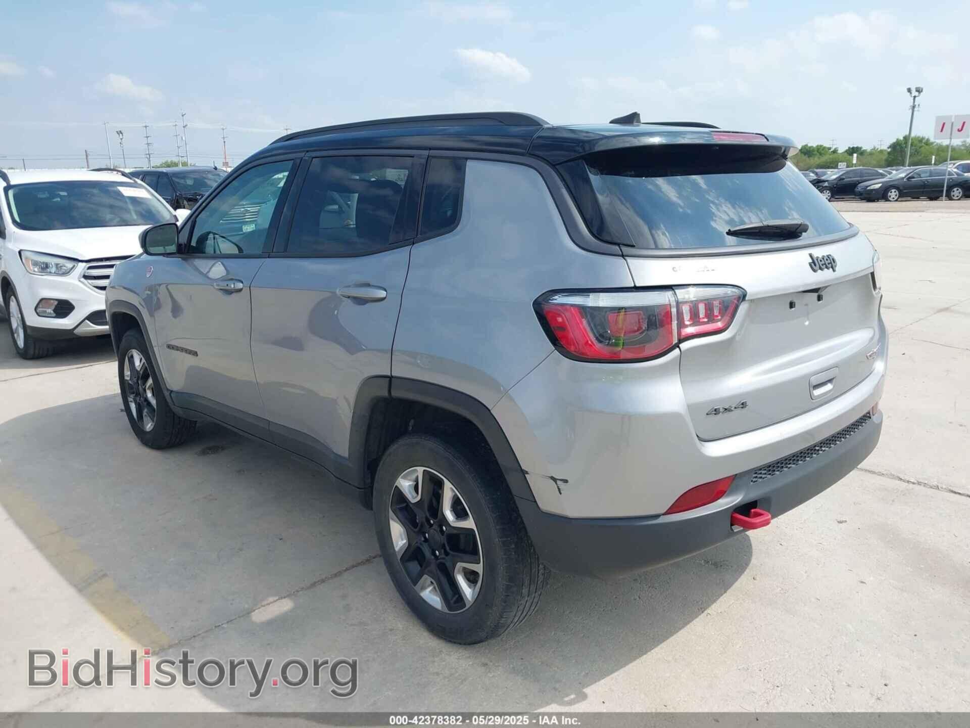 2018 JEEP COMPASS - VIN: 3C4NJDDB5JT451192 - Фото 3