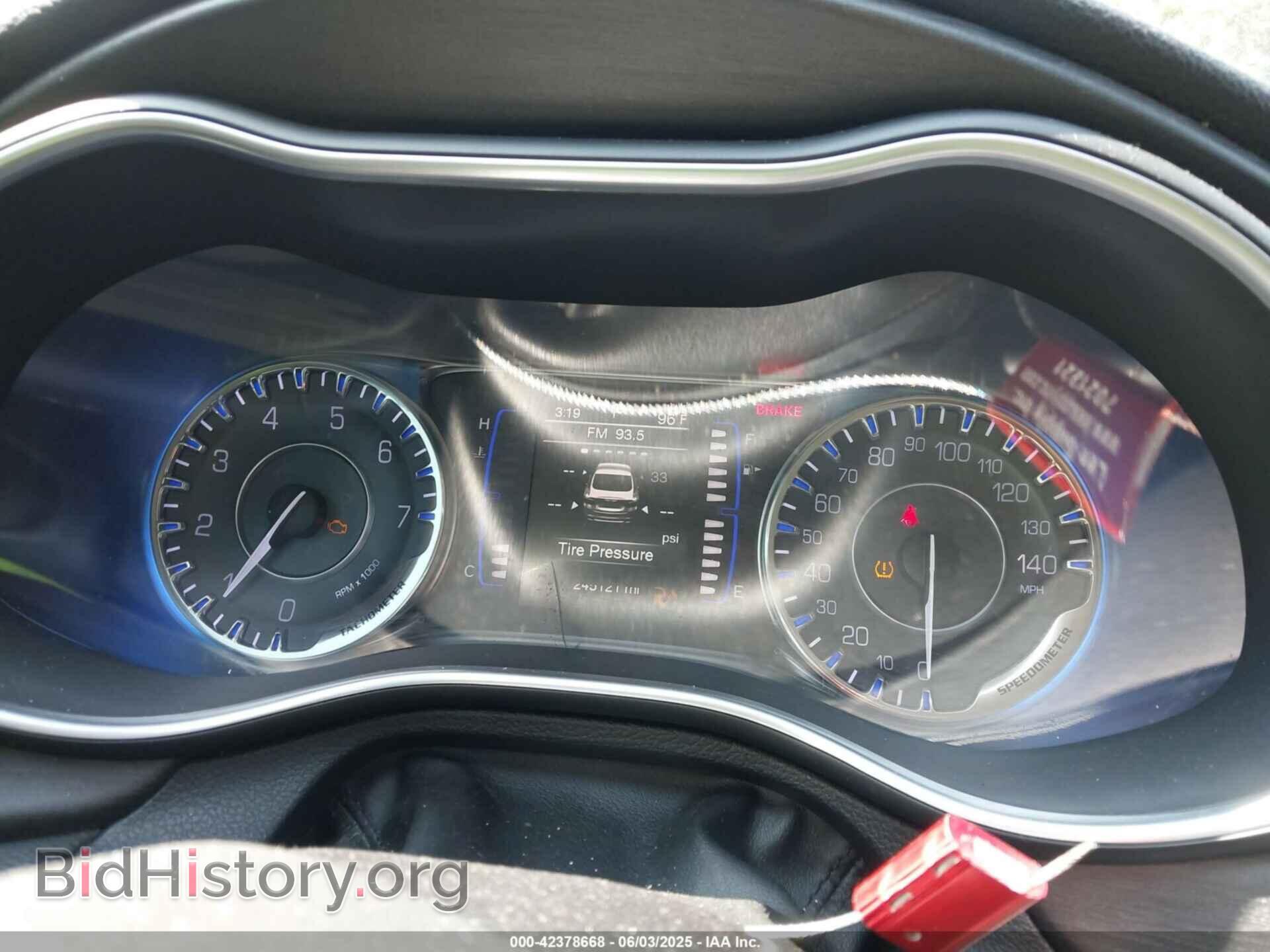 2016 CHRYSLER 200 - VIN: 1C3CCCAB0GN127323 - Фото 7