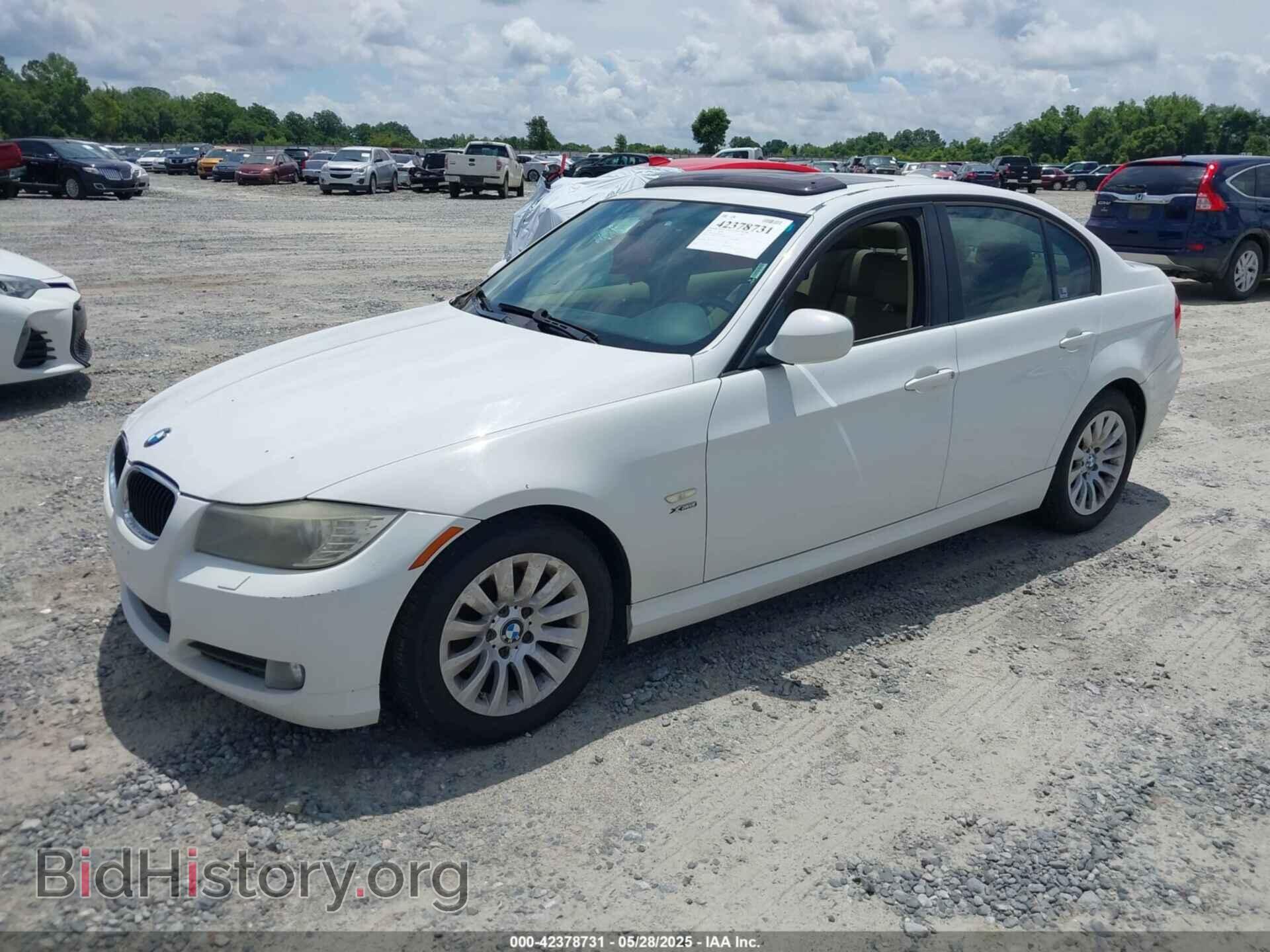 2009 BMW 328 - VIN: WBAPK53509A513170 - Фото 2