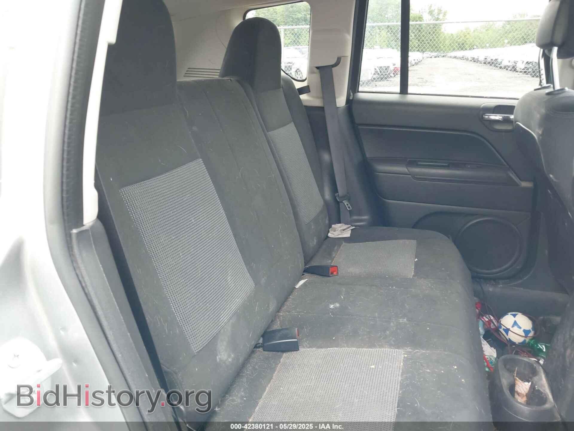 2016 JEEP COMPASS - VIN: 1C4NJDBB3GD645852 - Фото 8