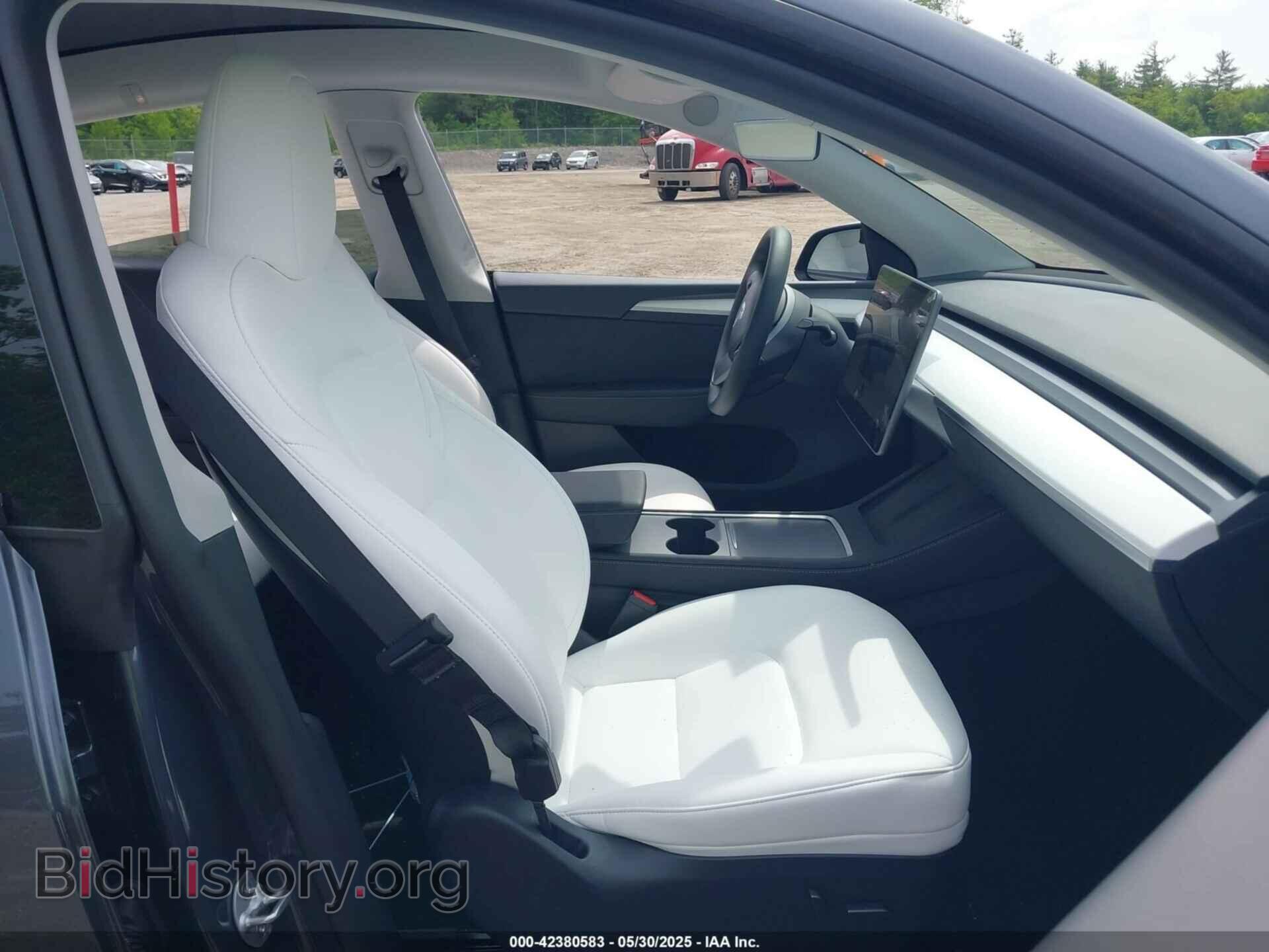 2023 TESLA MODEL Y - VIN: 7SAYGAEEXPF856428 - Фото 5