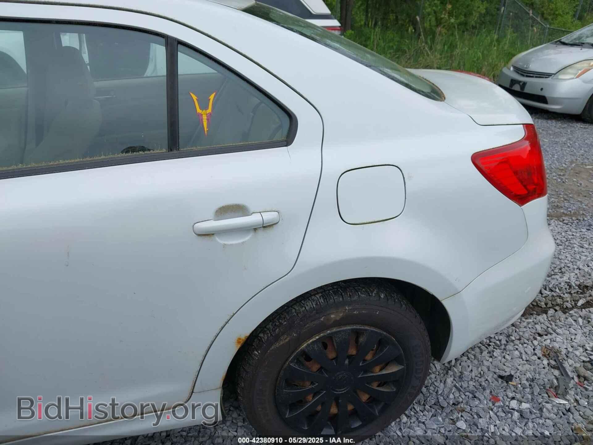 2011 SUZUKI KIZASHI - VIN: JS2RF9A17B6110406 - Photo 6