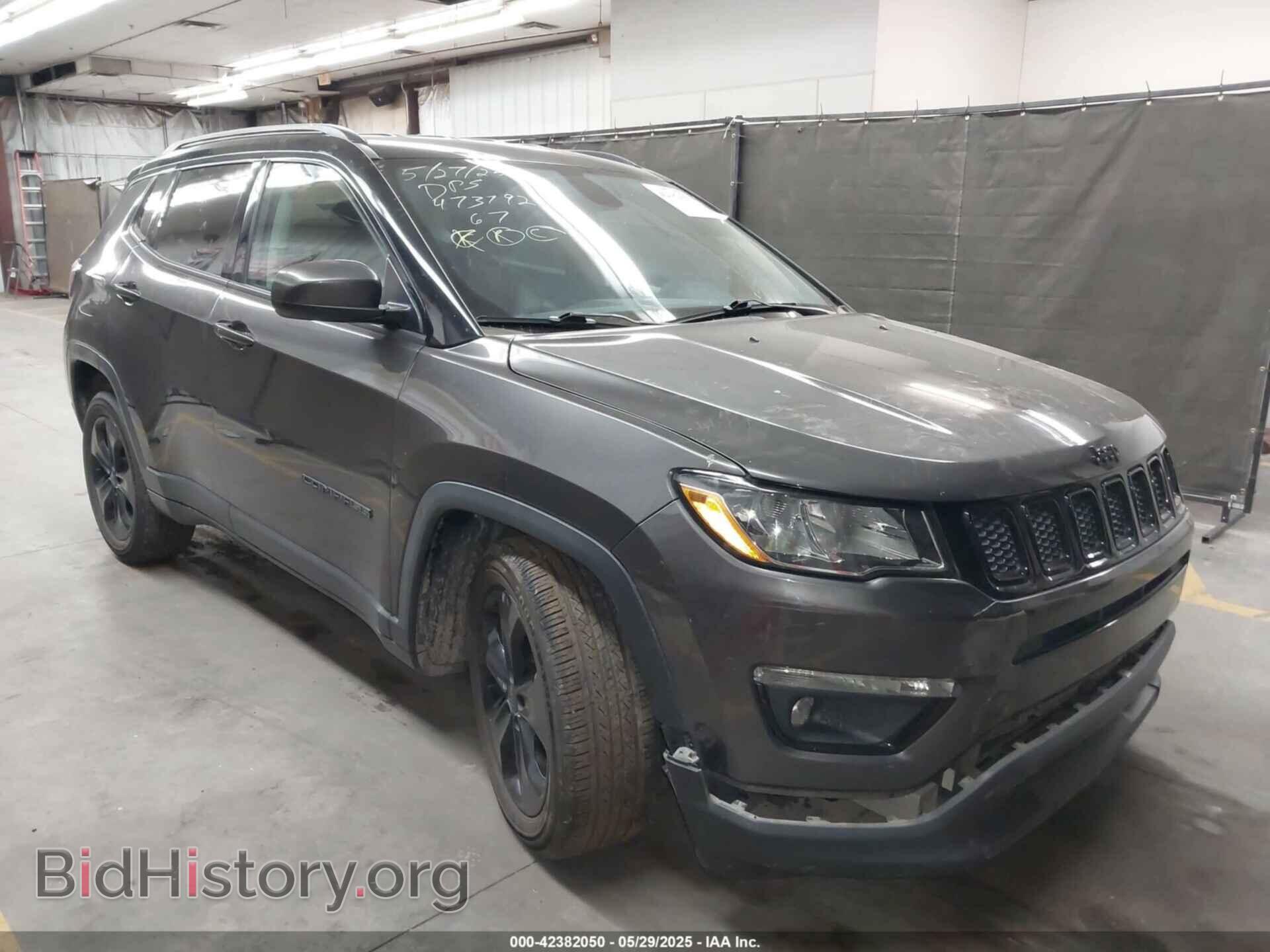 Фотография 3C4NJCBB2JT327376 - JEEP COMPASS 2018
