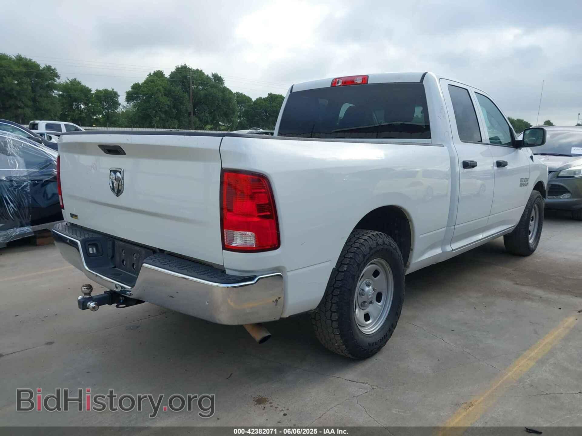 2017 RAM 1500 - VIN: 1C6RR6FG7HS730824 - Фото 4