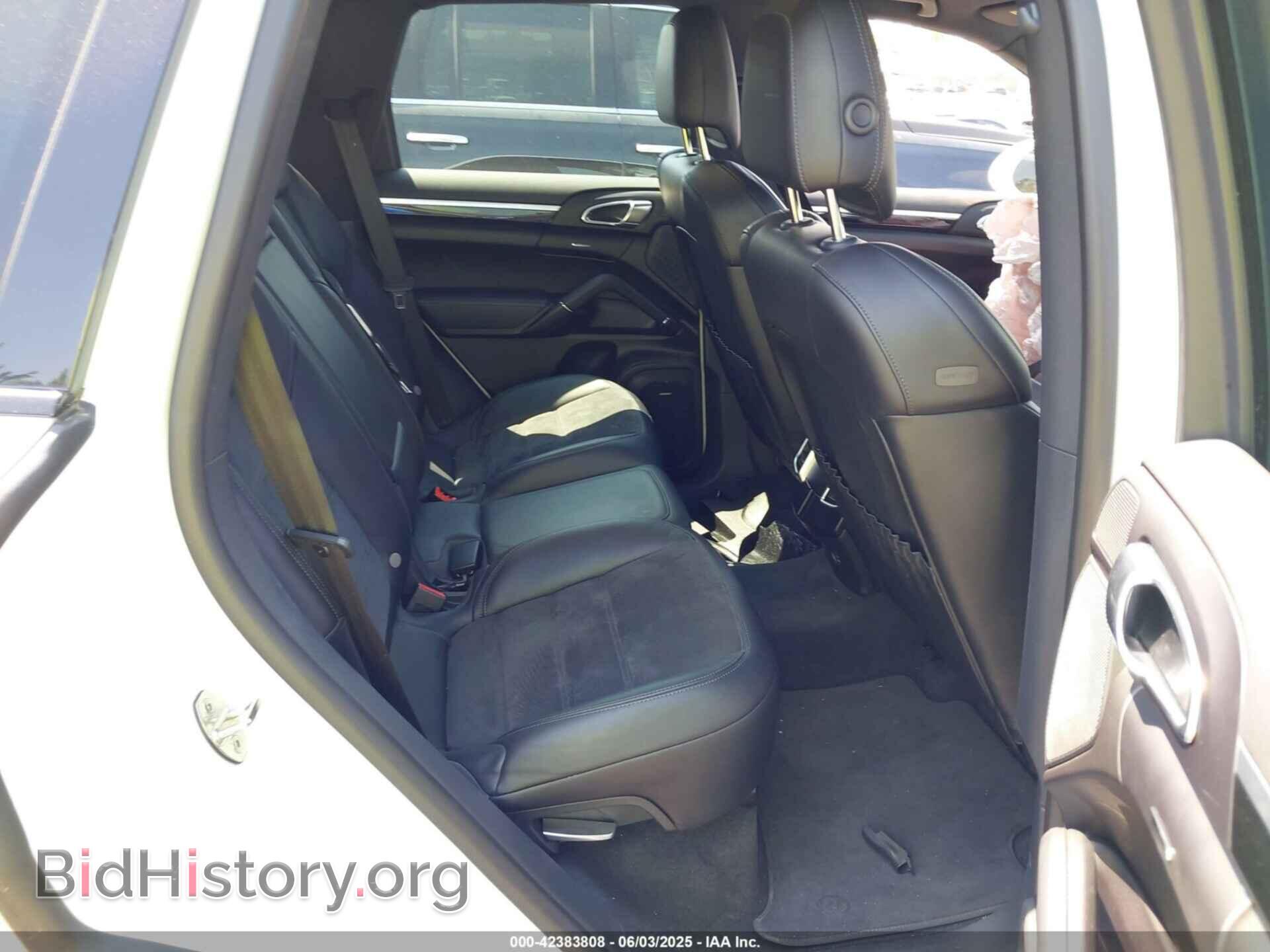 2018 PORSCHE CAYENNE - VIN: WP1AA2A28JKA02807 - Фото 8