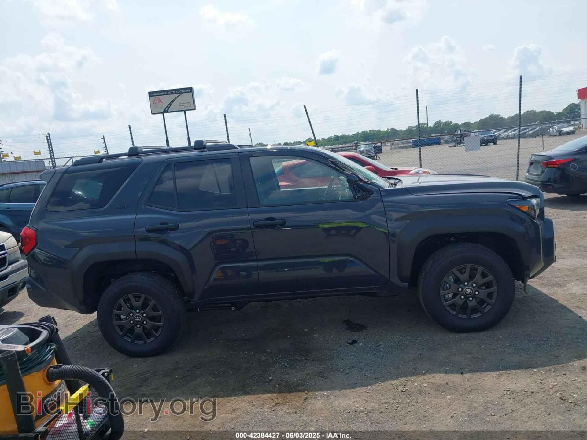 2025 TOYOTA 4RUNNER - VIN: JTEVA5BR0S5008869 - Photo 13