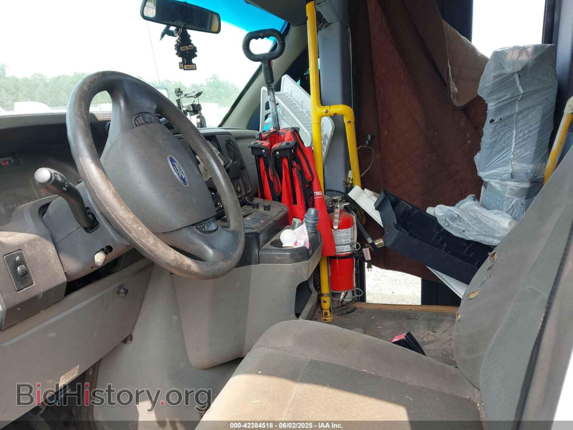 2013 FORD E-350 CUTAWAY - VIN: 1FDEE3FL1DDB32902 - Фото 6
