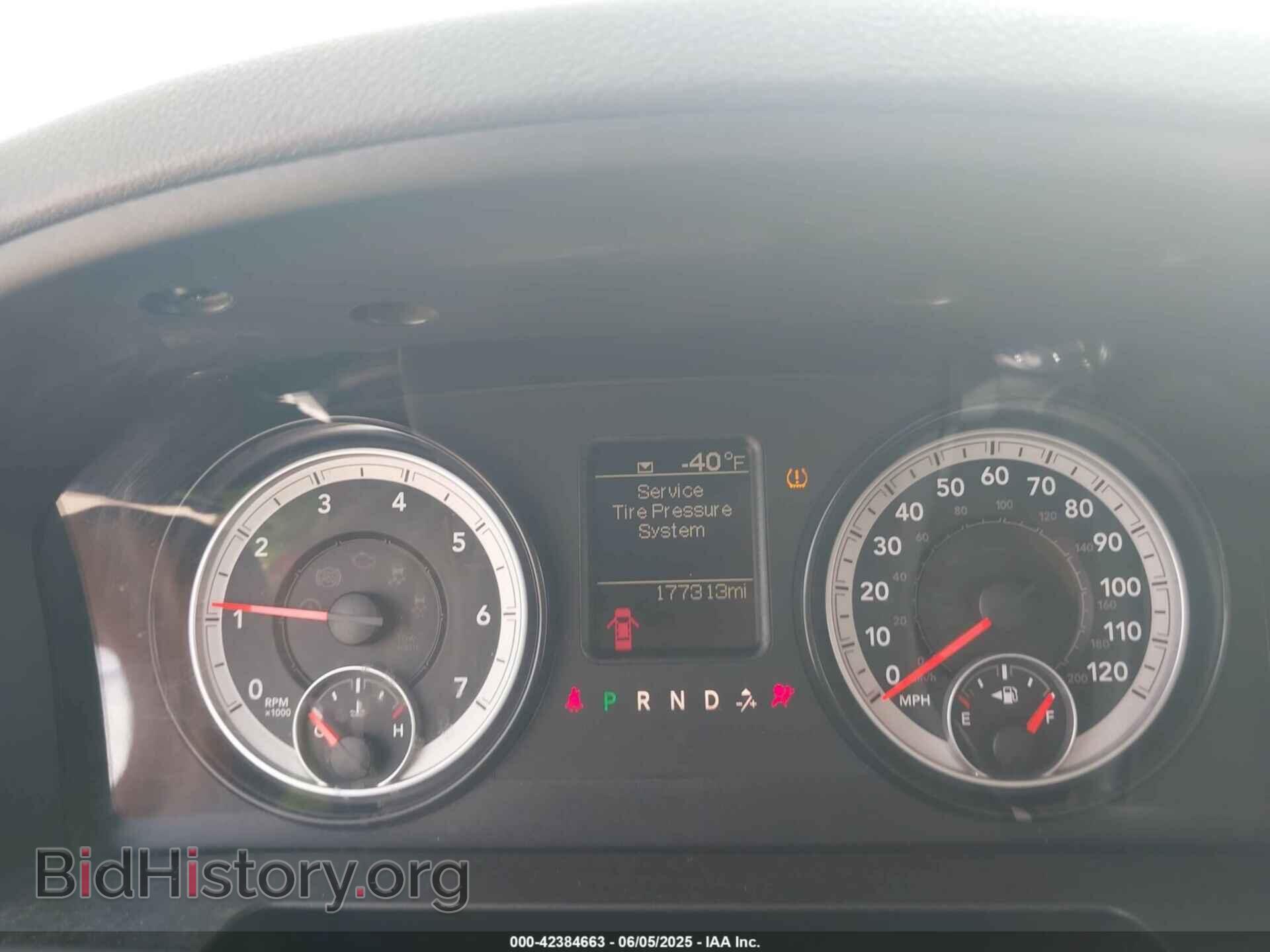 2014 RAM 2500 - VIN: 3C6LR4AT2EG257089 - Фото 2