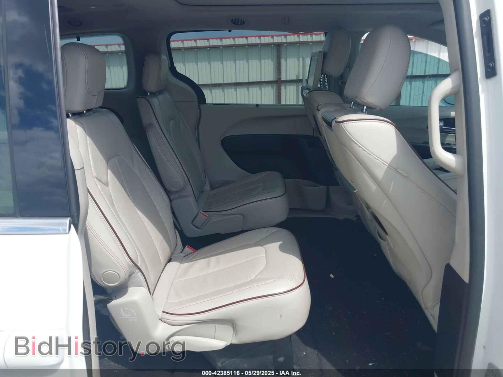2017 CHRYSLER PACIFICA - VIN: 2C4RC1GG3HR751909 - Фото 8
