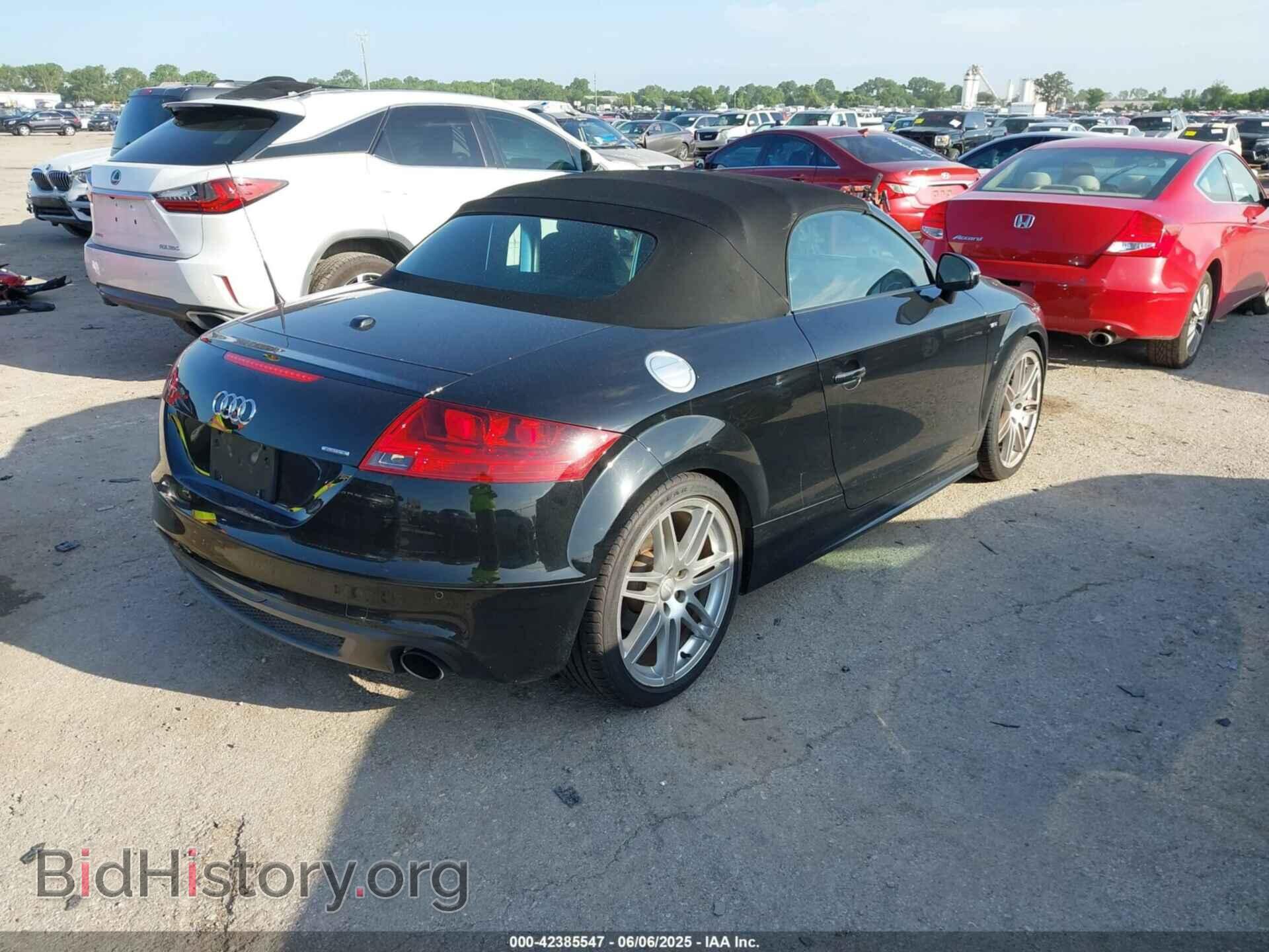 2011 AUDI TT - VIN: TRU4FAFK1B1019934 - Фото 4