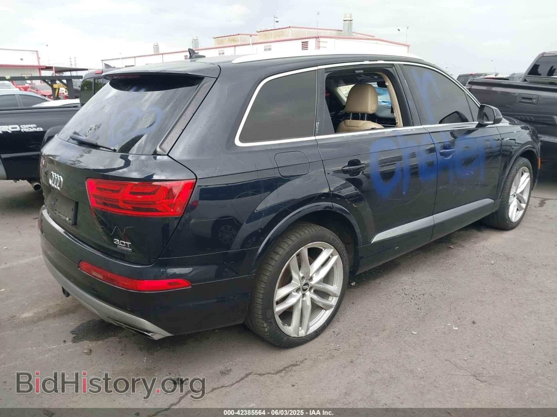 2017 AUDI Q7 - VIN: WA1VAAF79HD019321 - Фото 4