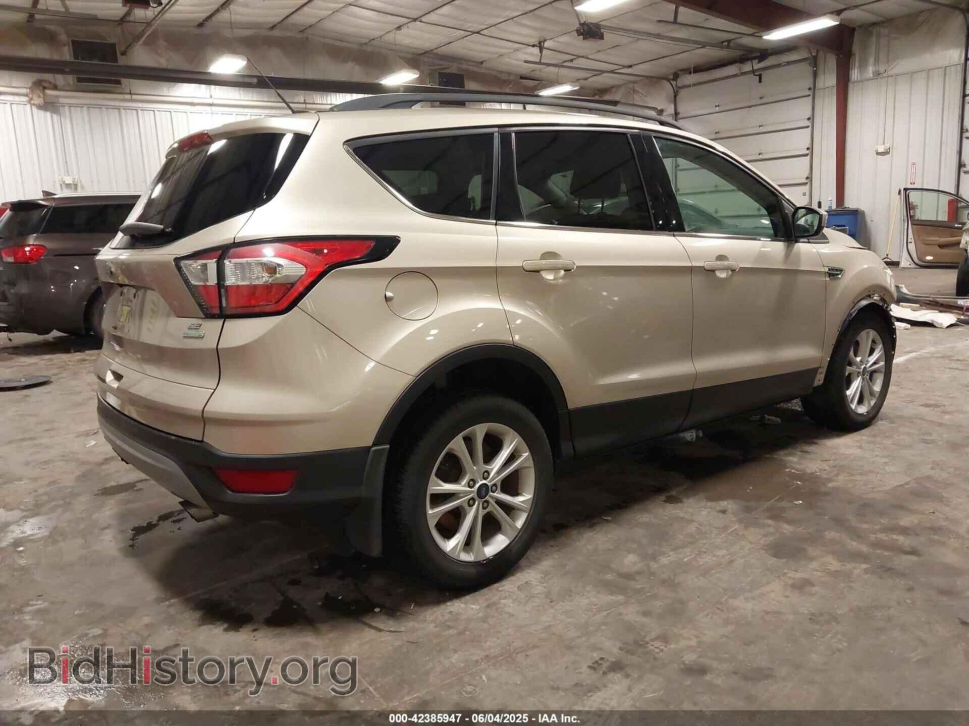 2017 FORD ESCAPE - VIN: 1FMCU0GD5HUD25589 - Фото 4