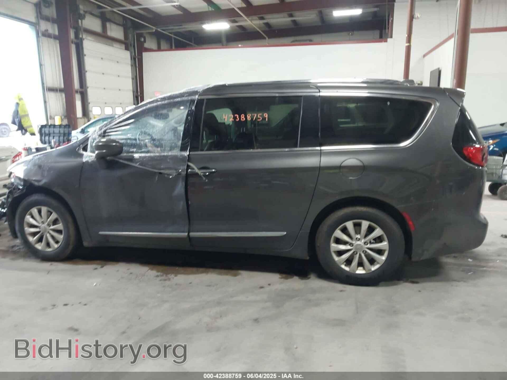 2018 CHRYSLER PACIFICA - VIN: 2C4RC1EG4JR257583 - Photo 15