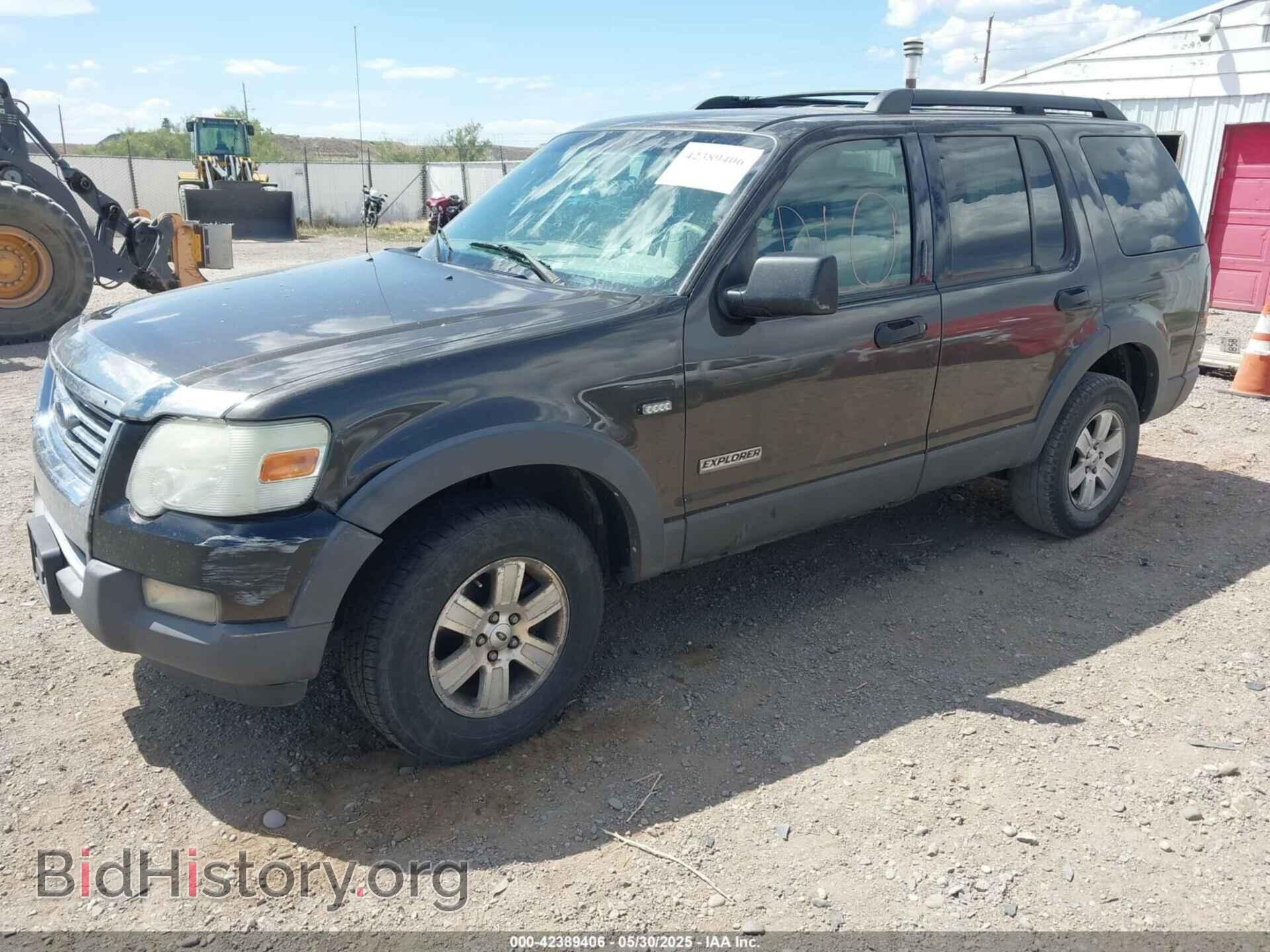 2006 FORD EXPLORER - VIN: 1FMEU73E26ZA13181 - Фото 2