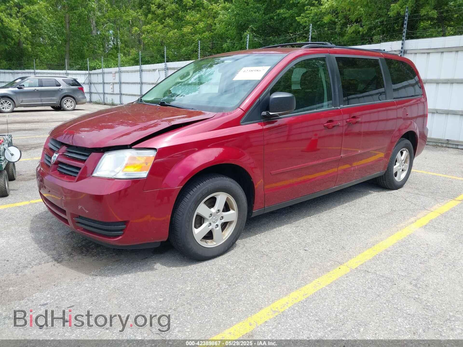 2010 DODGE GRAND CARAVAN - VIN: 2D4RN3D10AR335461 - Фото 2