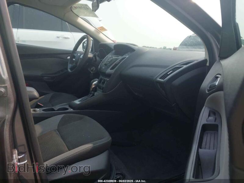 2012 Ford FOCUS (VIN 1FAHP3F24CL227225) — фото 5 из 16