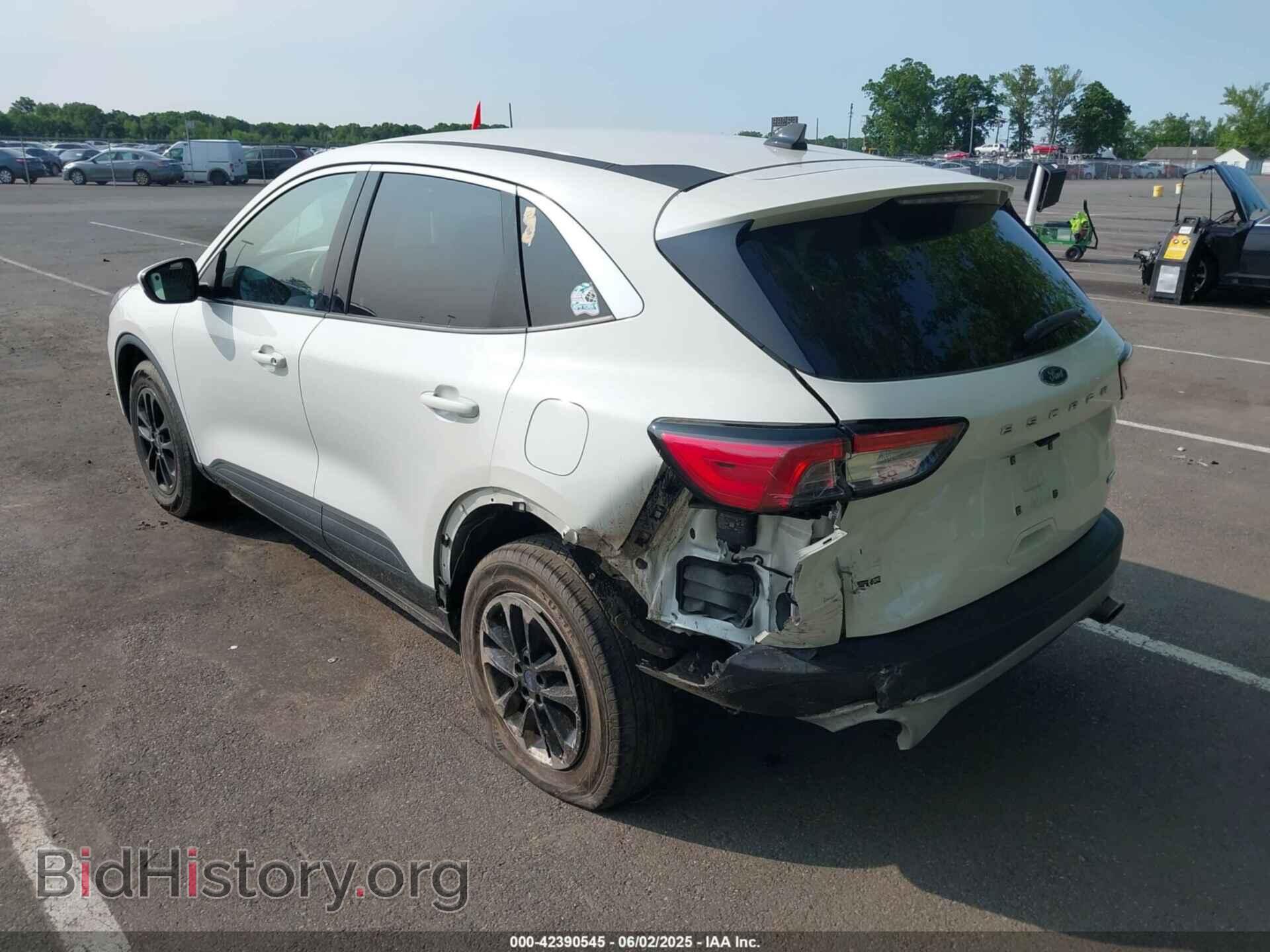 2020 FORD ESCAPE - VIN: 1FMCU9G6XLUA82702 - Фото 3