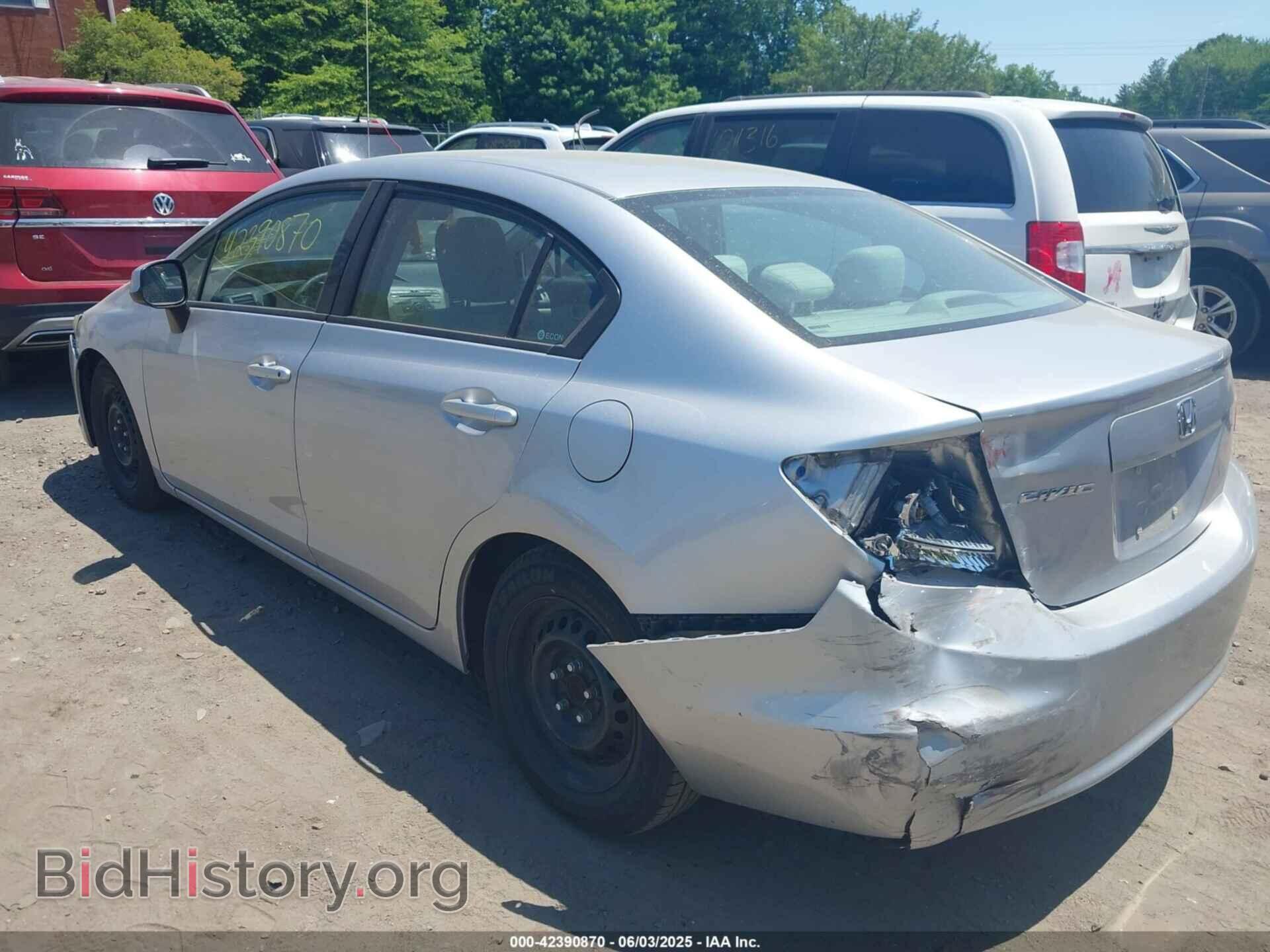 2012 HONDA CIVIC - VIN: 19XFB2F56CE368357 - Фото 3
