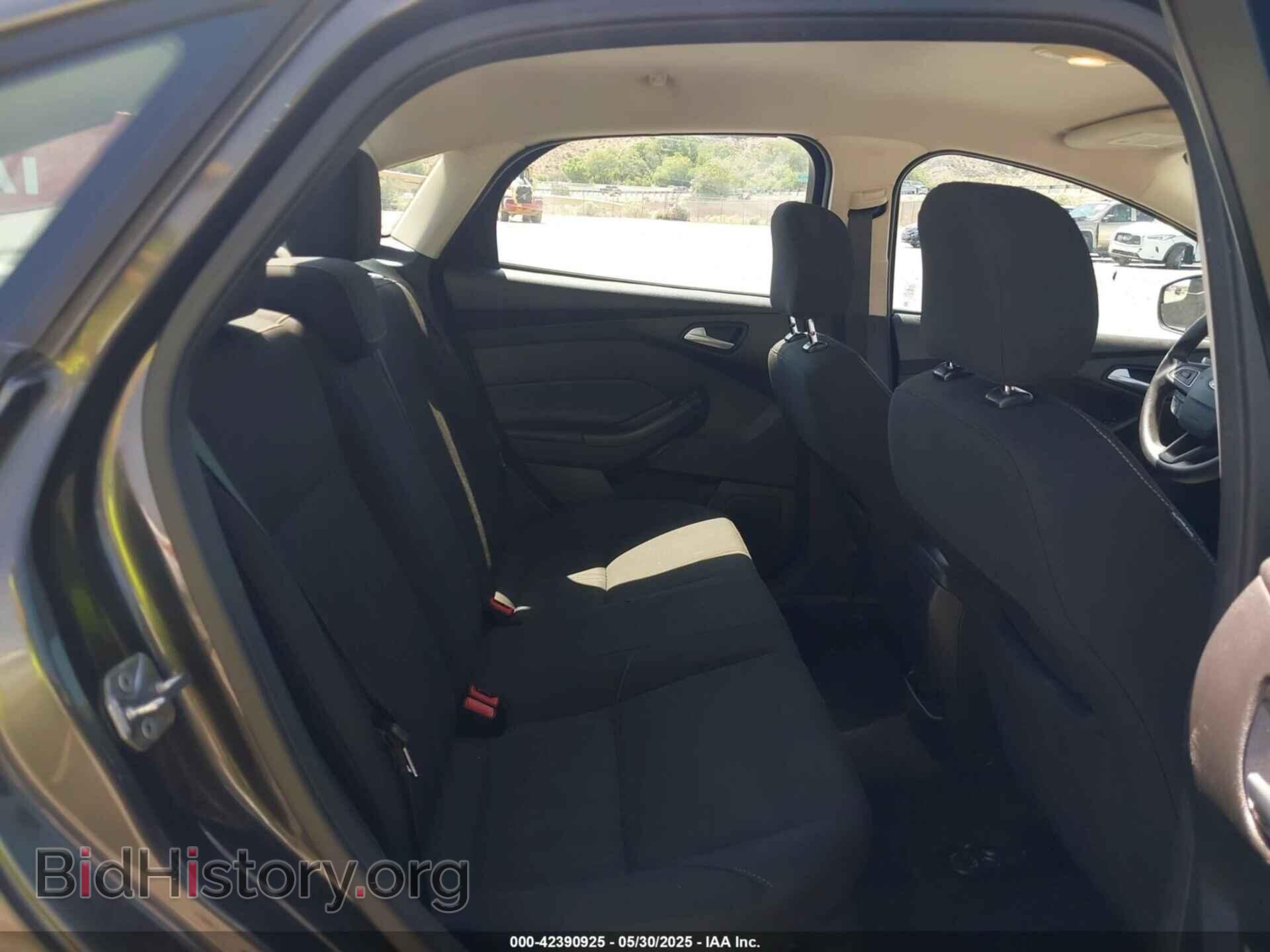 2016 FORD FOCUS - VIN: 1FADP3F24GL211160 - Фото 8
