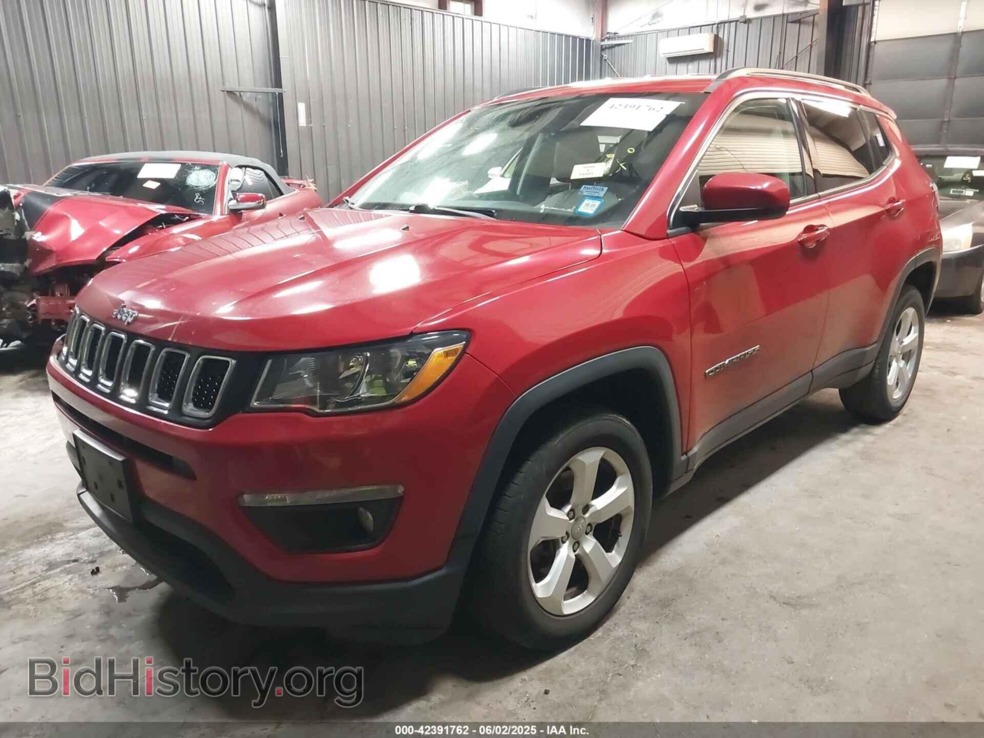 2018 JEEP COMPASS - VIN: 3C4NJDBB7JT114185 - Фото 2