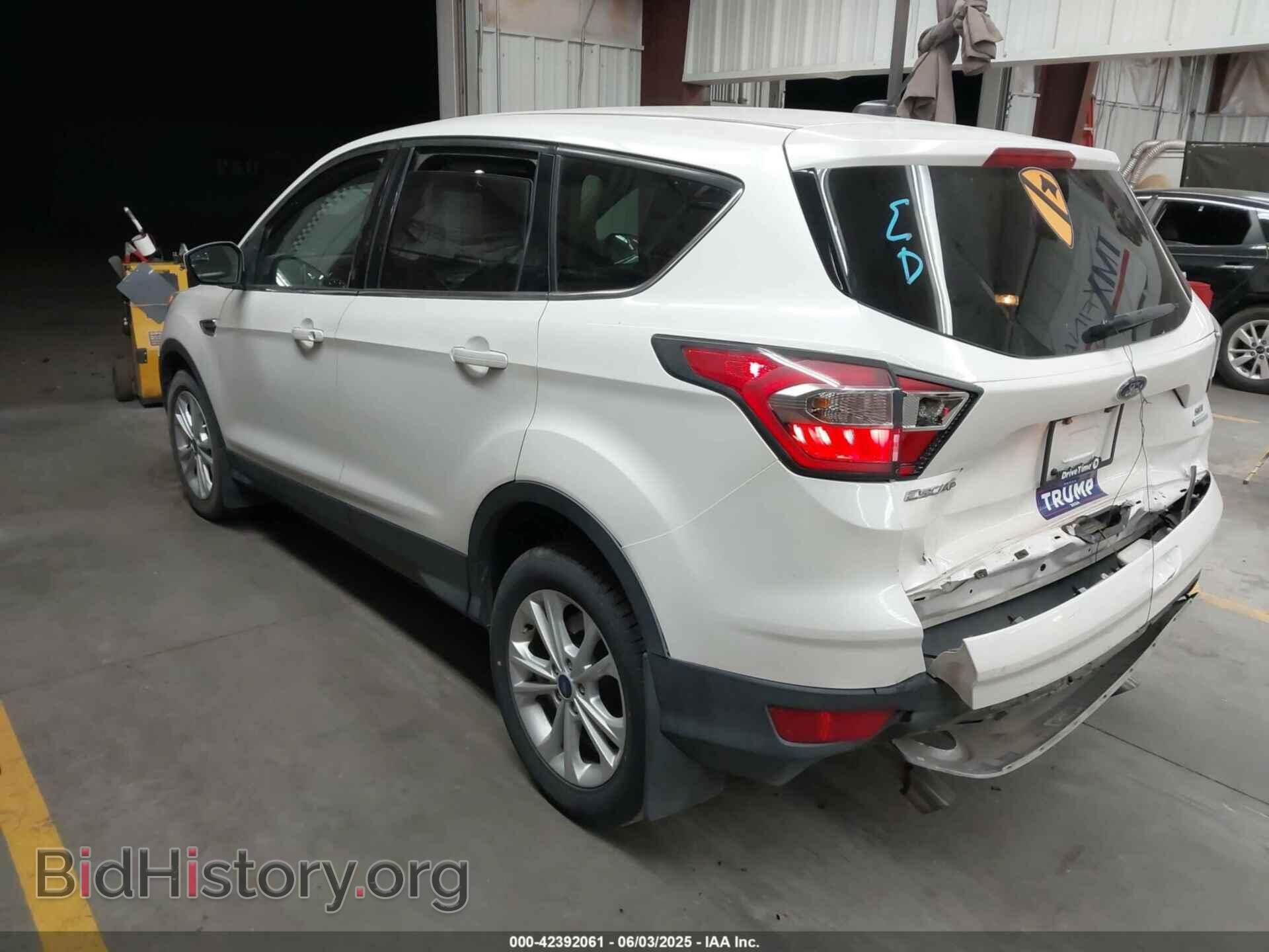2017 FORD ESCAPE - VIN: 1FMCU0GD5HUB21858 - Фото 3