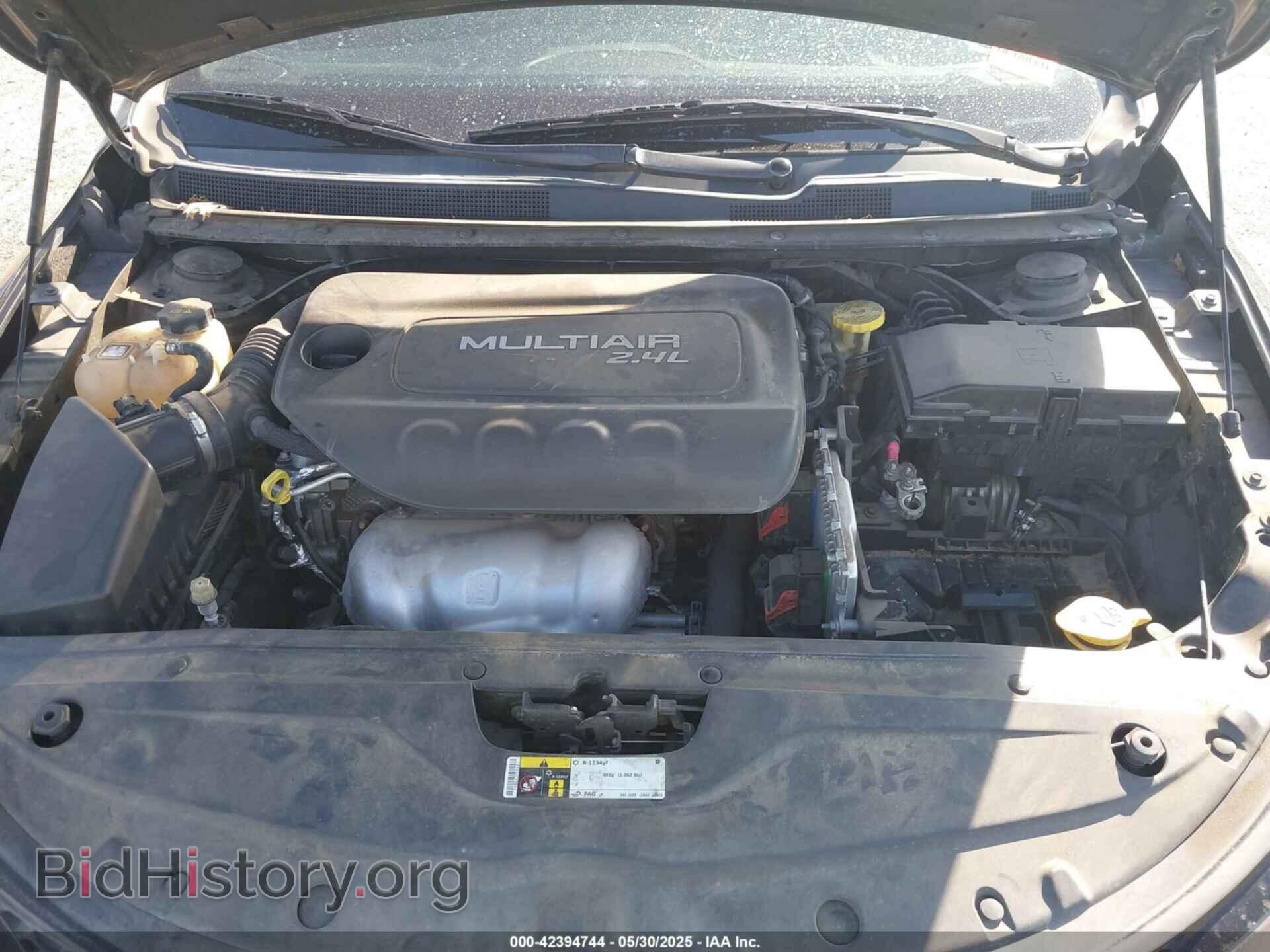 2015 CHRYSLER 200 - VIN: 1C3CCCBB2FN736894 - Фото 10