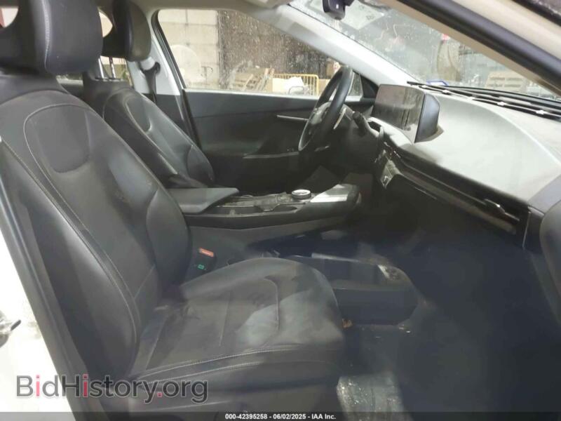 2022 Kia EV6 (VIN KNDC3DLC4N5039105) — photo 5 of 19
