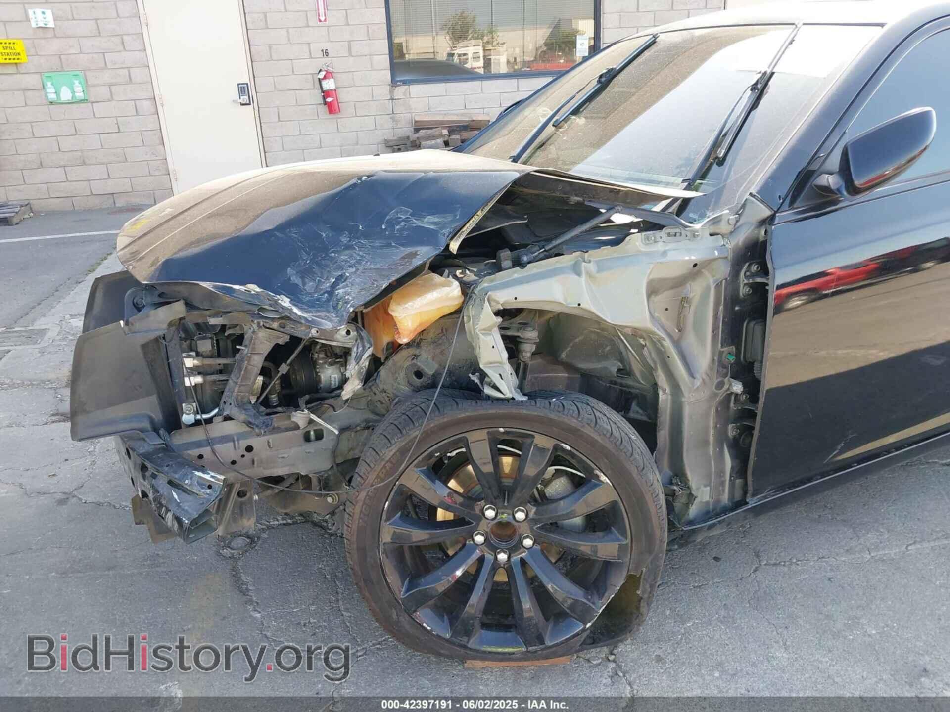 2014 CHRYSLER 300 - VIN: 2C3CCABG7EH221767 - Фото 6