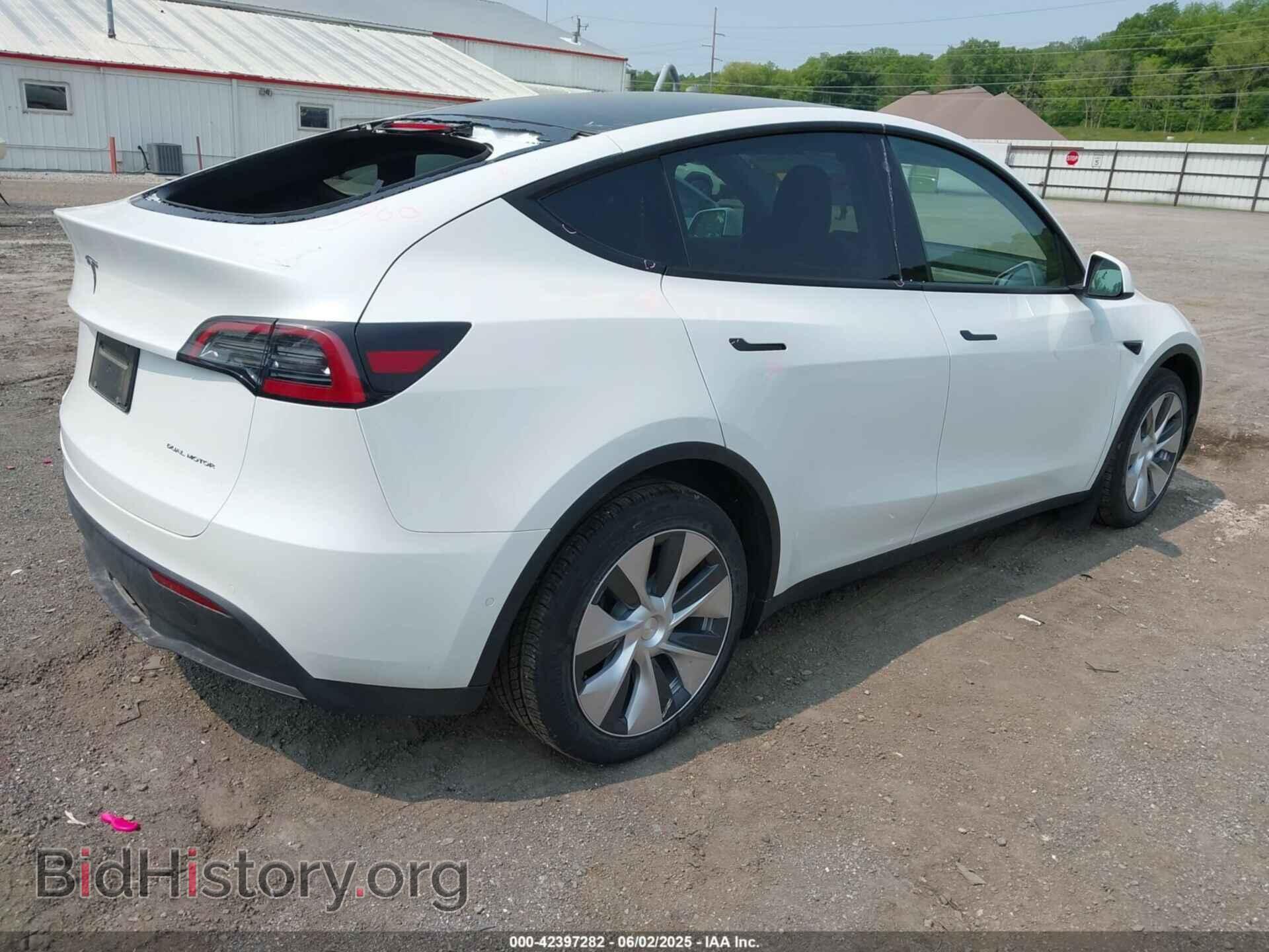 2022 TESLA MODEL Y - VIN: 7SAYGDEE6NF400487 - Фото 4