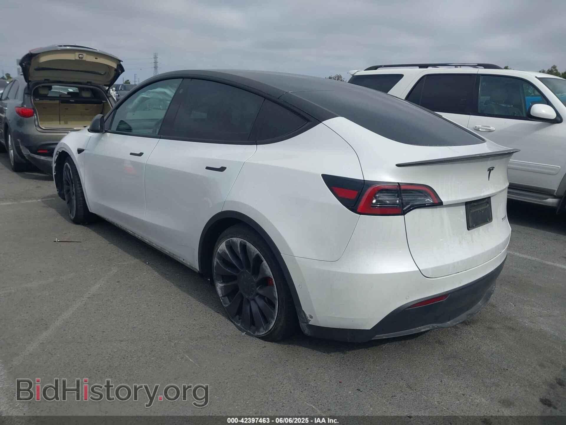 2021 TESLA MODEL Y - VIN: 5YJYGDEF2MF272740 - Фото 3
