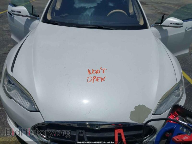 2013 Tesla MODEL S (VIN 5YJSA1CG4DFP21658) — photo 10 of 18