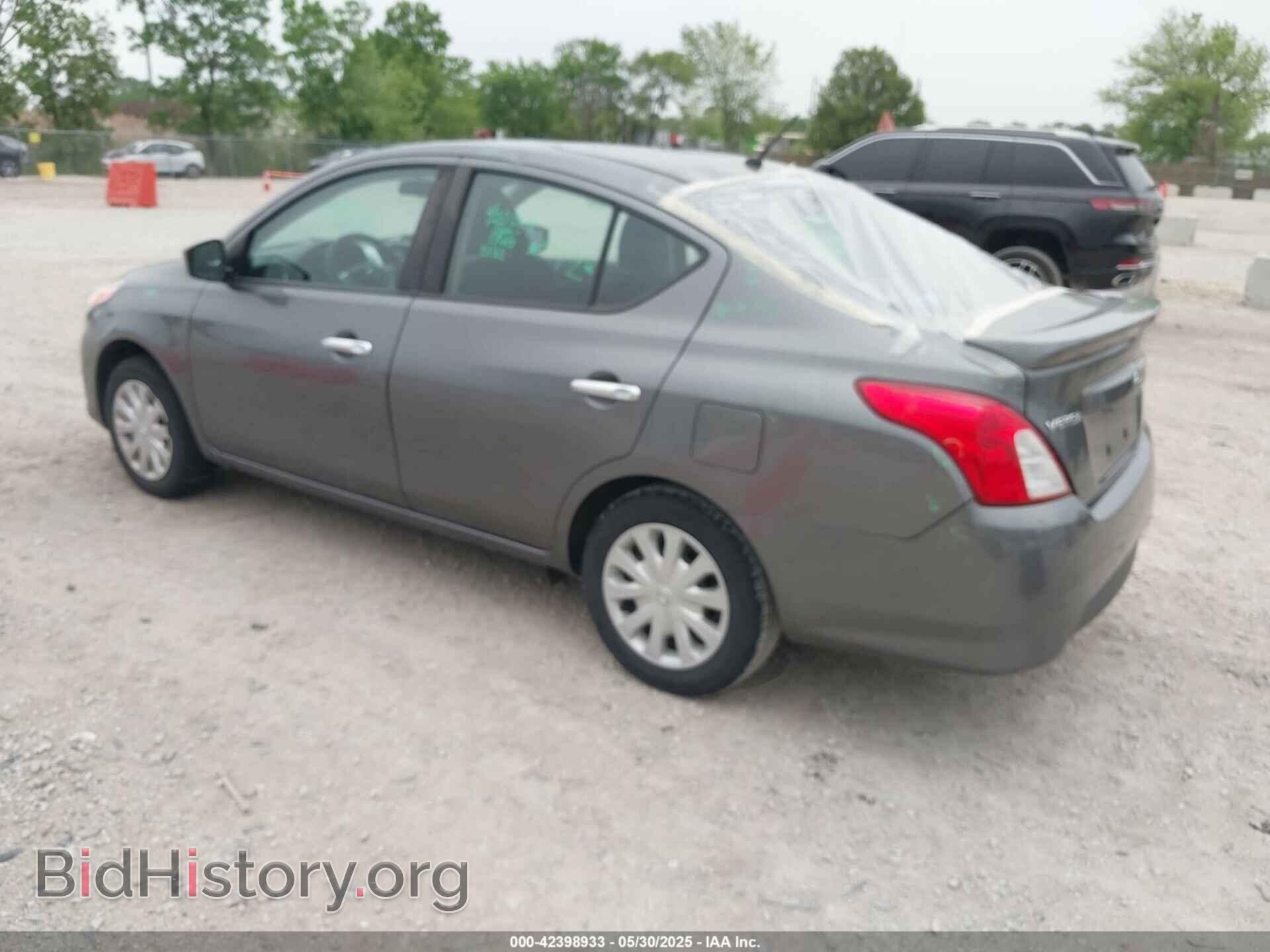 2017 NISSAN VERSA - VIN: 3N1CN7AP6HL856830 - Фото 3