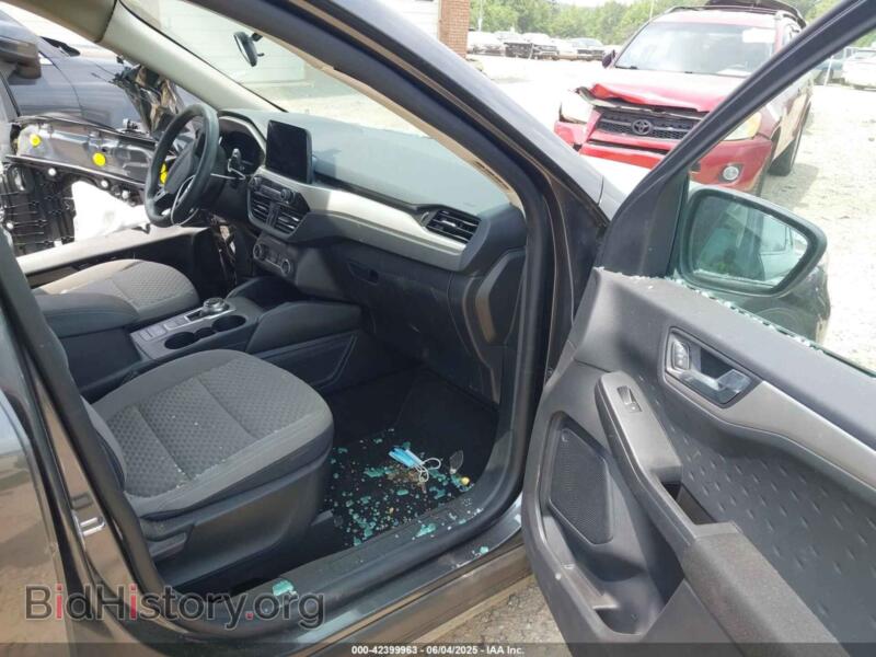 2020 Ford ESCAPE (VIN 1FMCU0G69LUA67782) — фото 5 из 15
