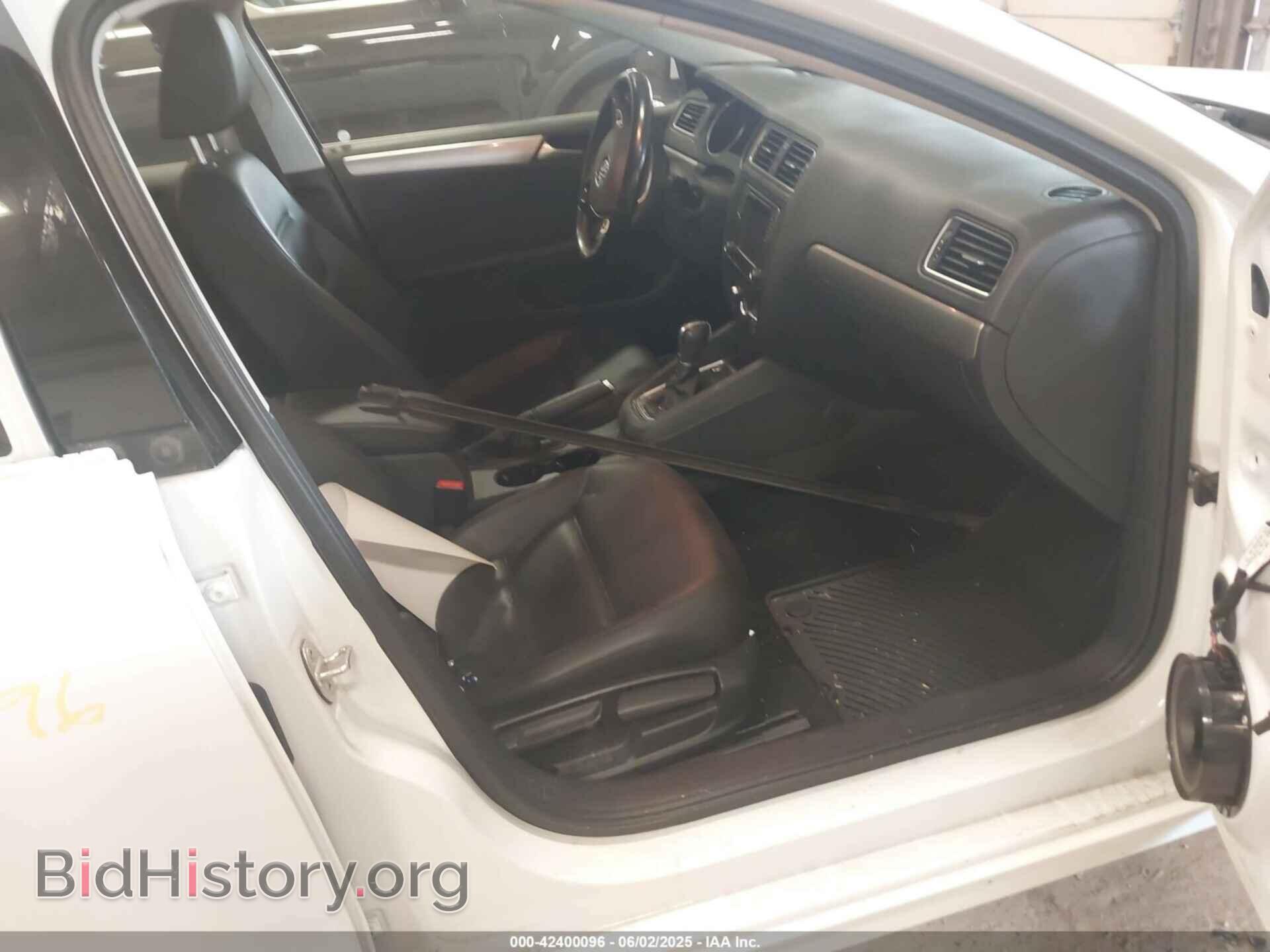 2017 VOLKSWAGEN JETTA - VIN: 3VWDB7AJ5HM257527 - Фото 5