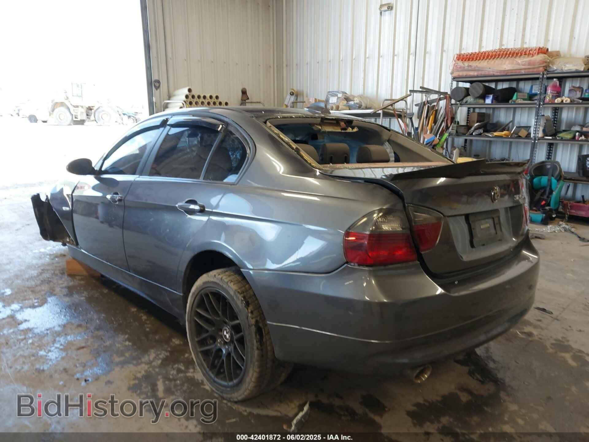 2006 BMW 325I - VIN: WBAVB13526PT07955 - Фото 3