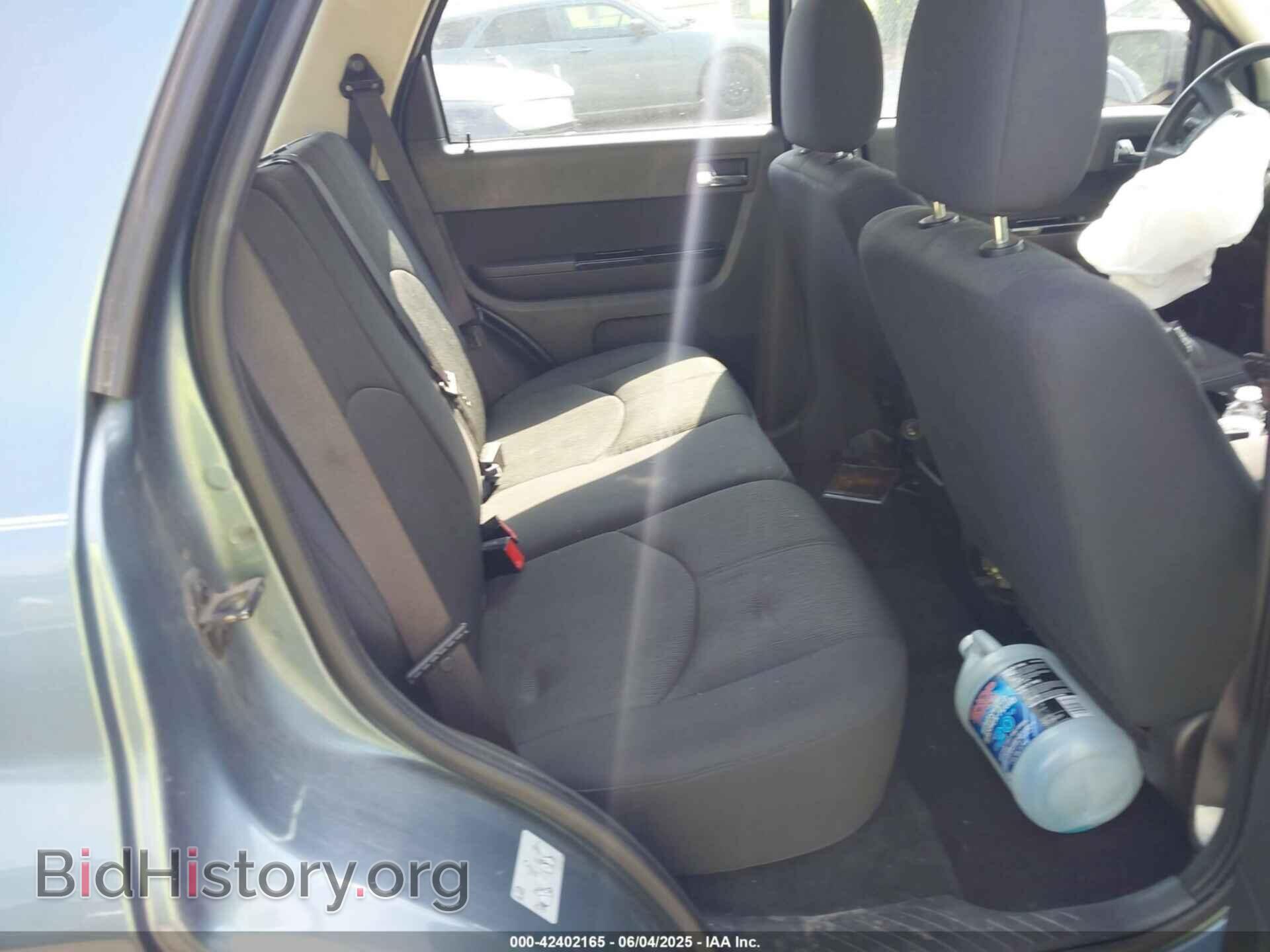 2011 MAZDA TRIBUTE - VIN: 4F2CY0C72BKM04925 - Фото 8