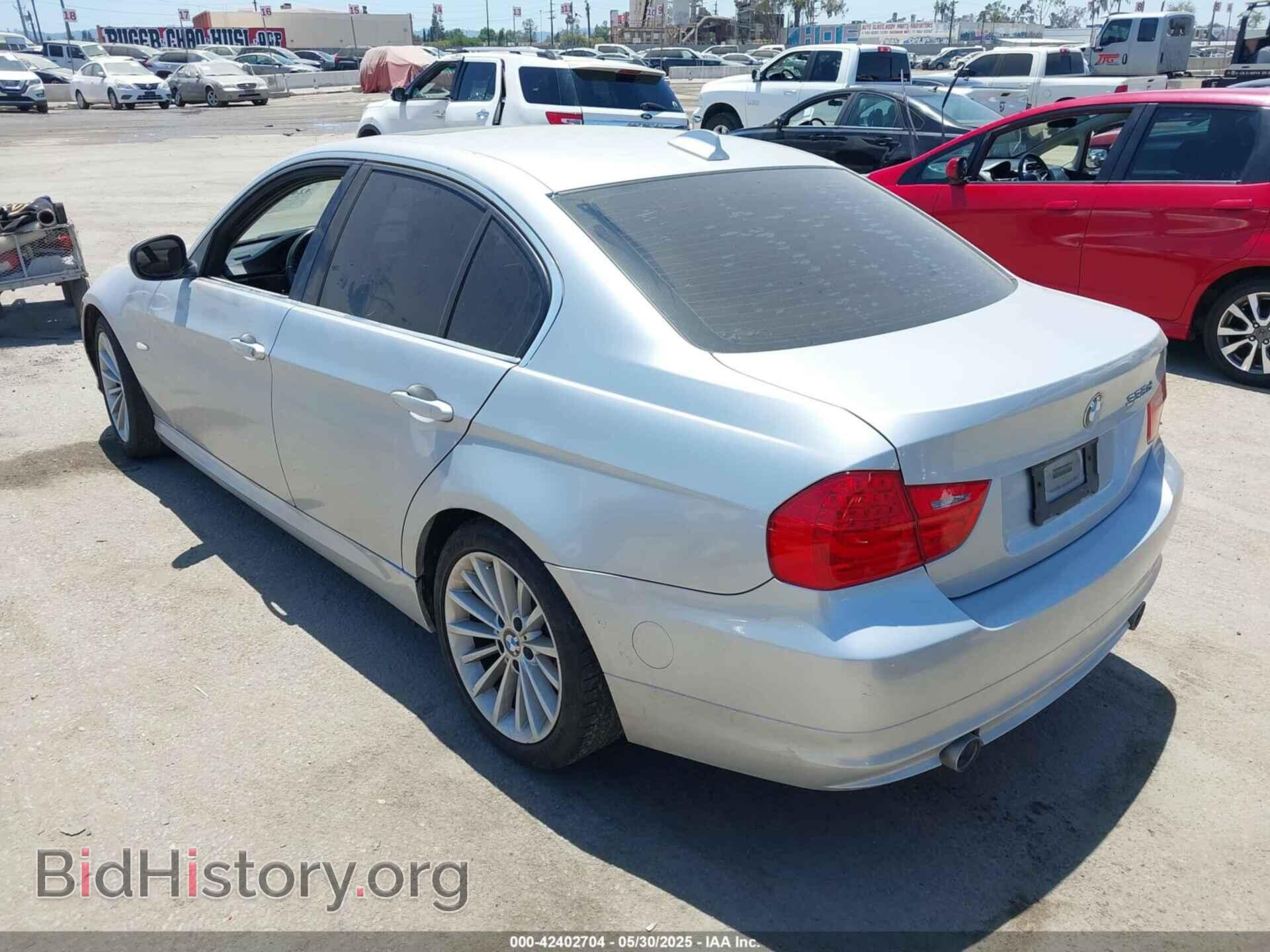 2010 BMW 335D - VIN: WBAPN7C59AA779293 - Фото 3