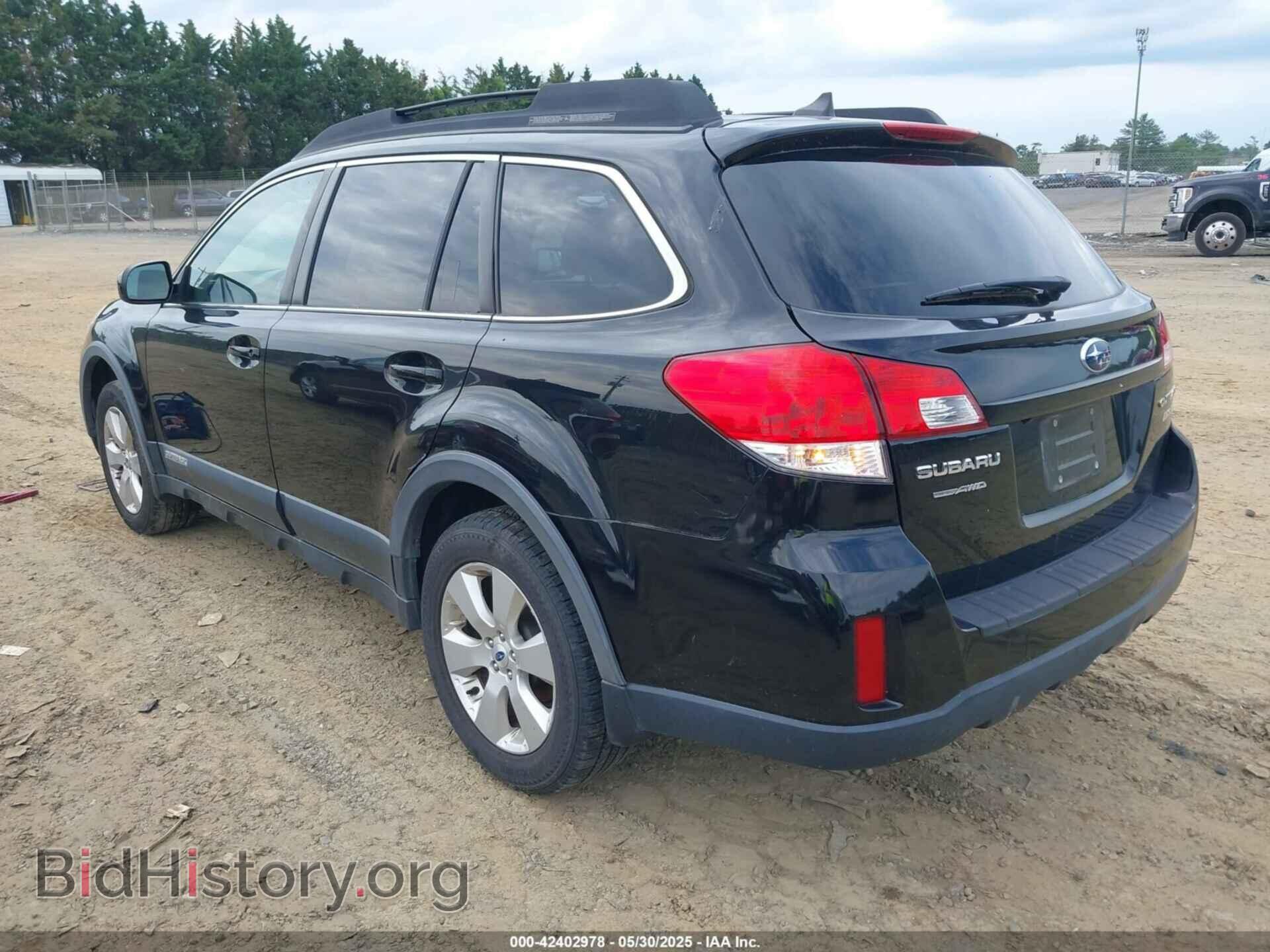 2011 SUBARU OUTBACK - VIN: 4S4BRBKC7B3425648 - Фото 3