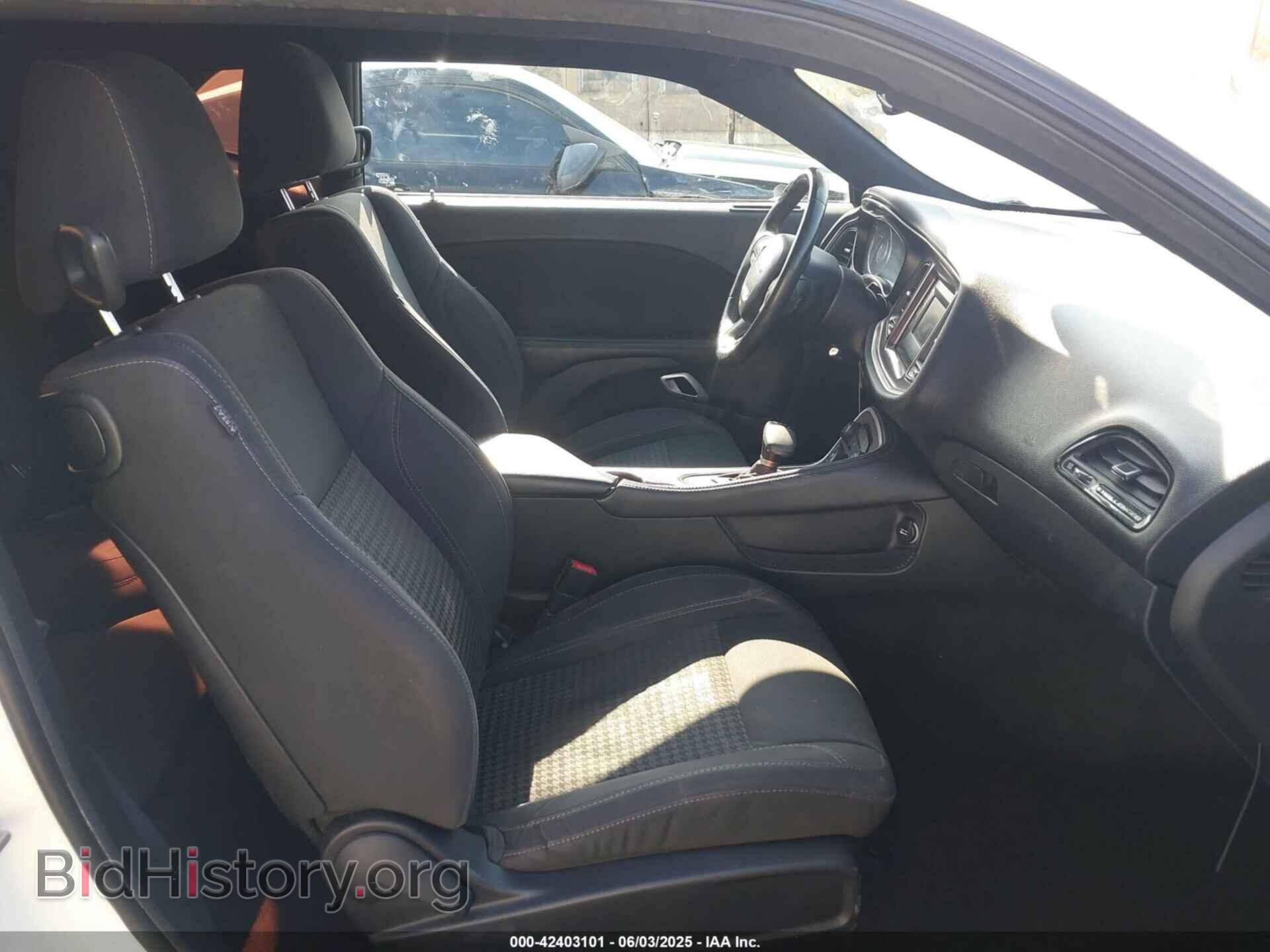 2016 DODGE CHALLENGER - VIN: 2C3CDZAG2GH184661 - Фото 5