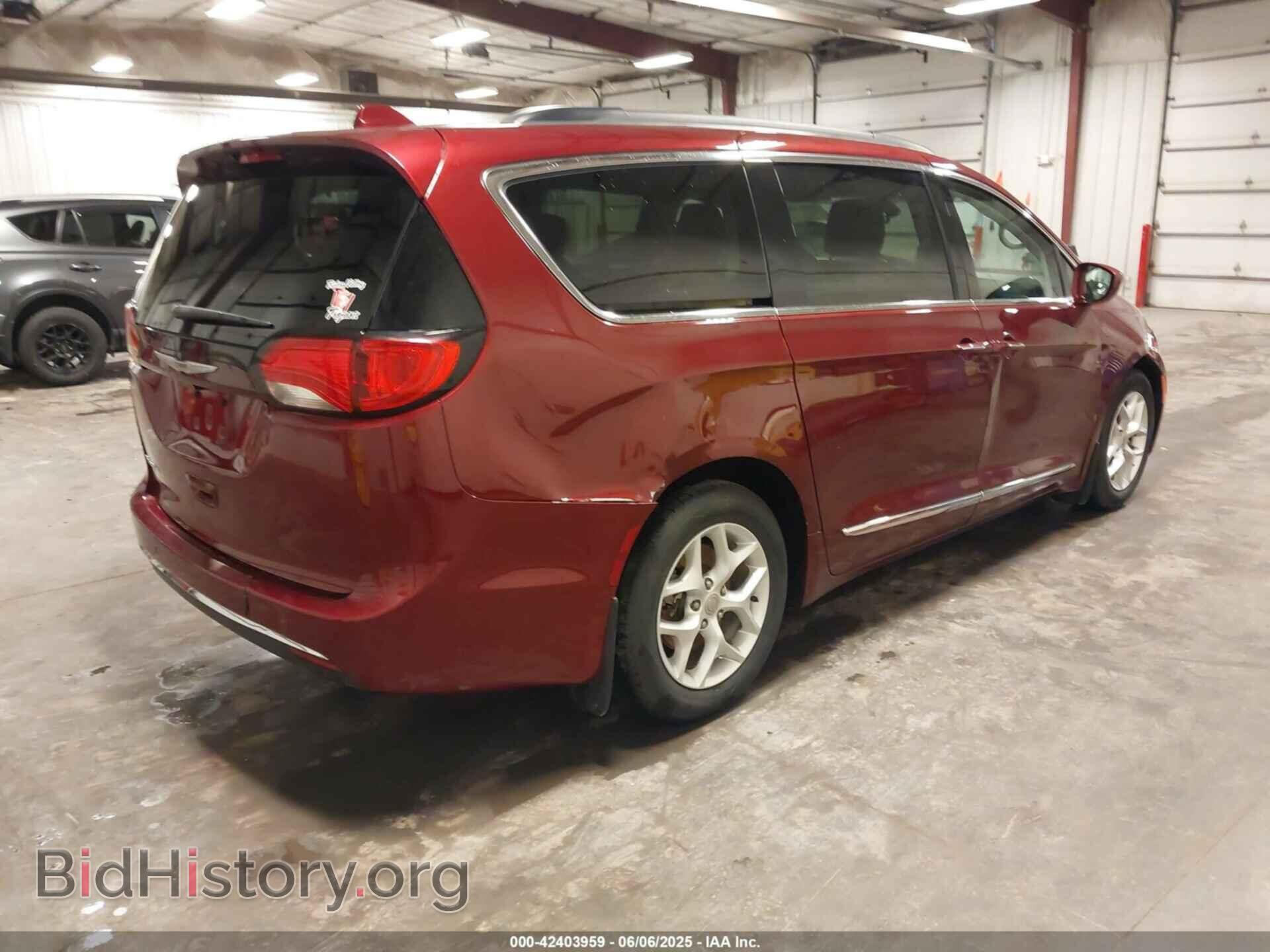 2017 CHRYSLER PACIFICA - VIN: 2C4RC1BG8HR743554 - Фото 4