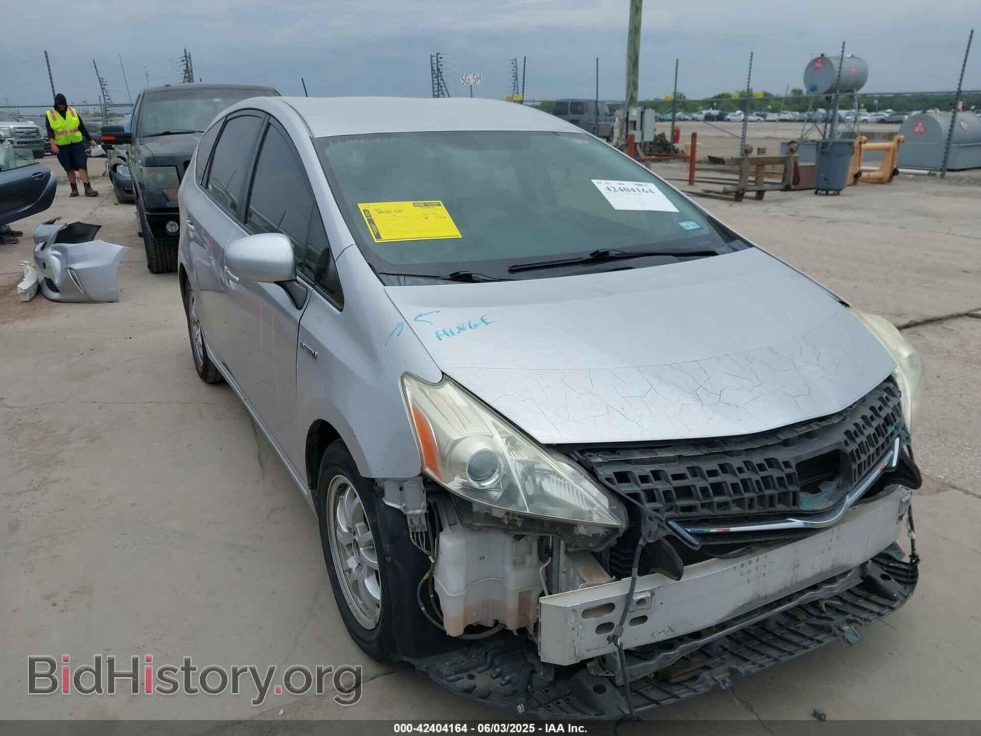 Photo JTDZN3EU8E3302499 - TOYOTA PRIUS V 2014