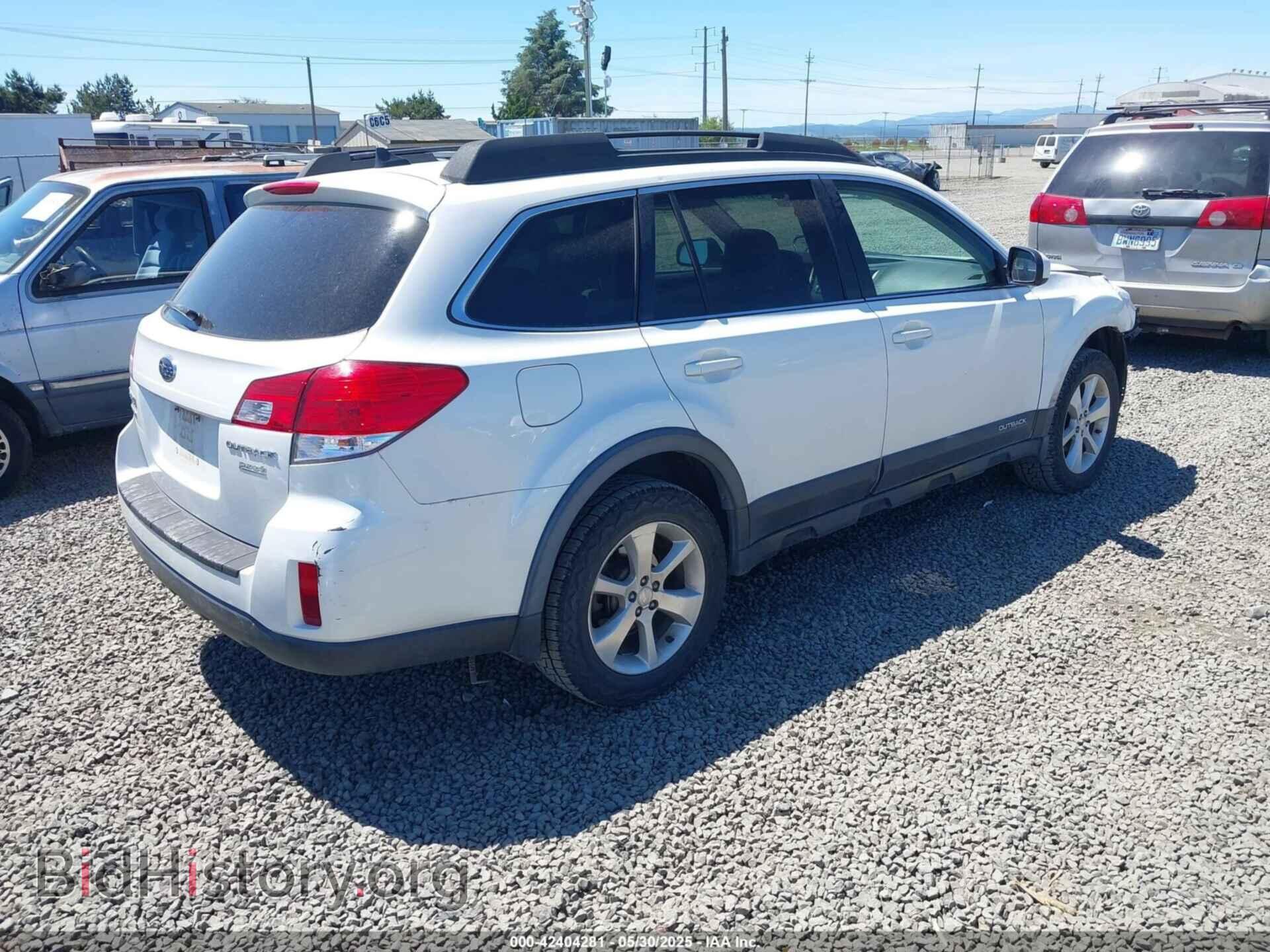 2014 SUBARU OUTBACK - VIN: 4S4BRBLC8E3292014 - Фото 4