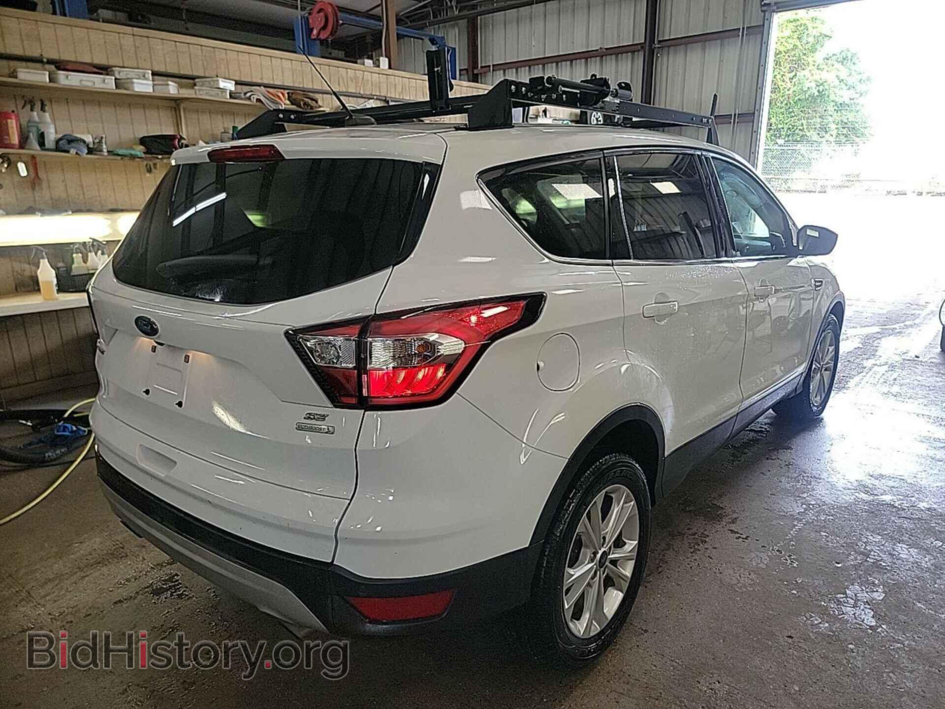 2018 FORD ESCAPE - VIN: 1FMCU0GD2JUD39293 - Фото 3