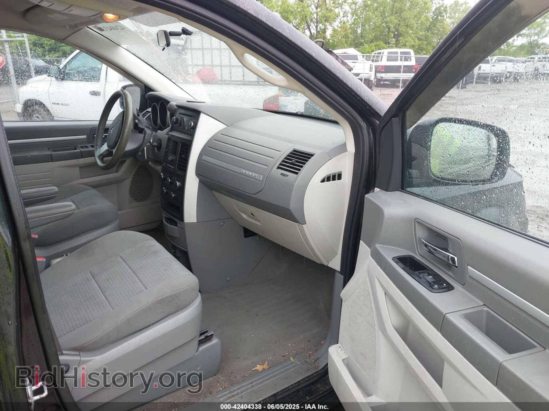 2010 DODGE GRAND CARAVAN - VIN: 2D4RN3D16AR394434 - Фото 5