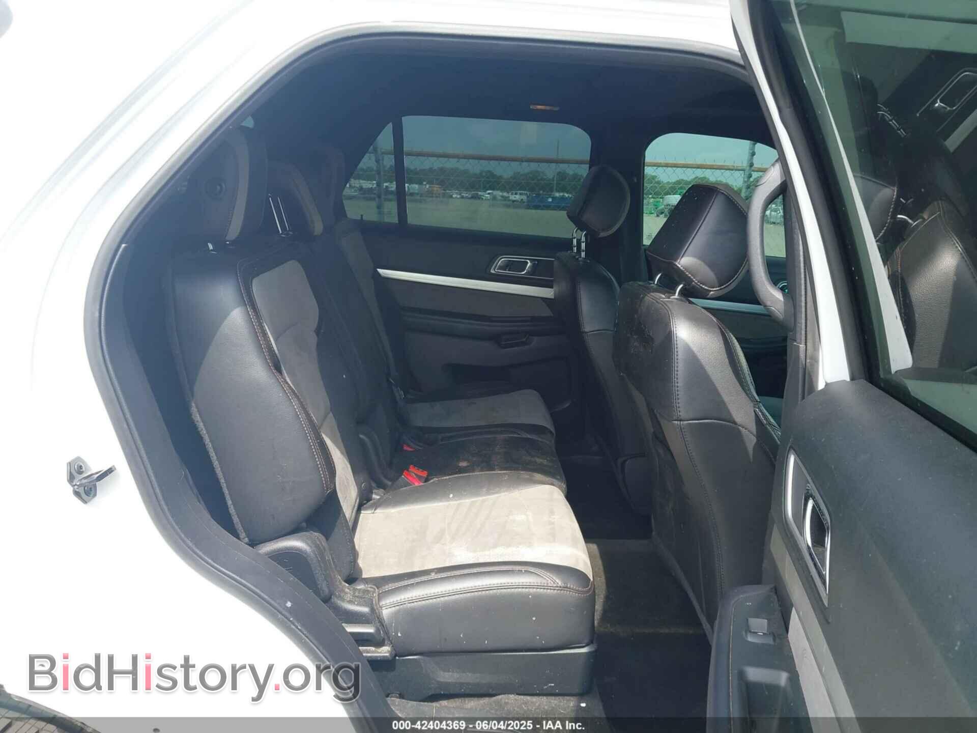 2017 FORD EXPLORER - VIN: 1FM5K8D82HGB60829 - Photo 8