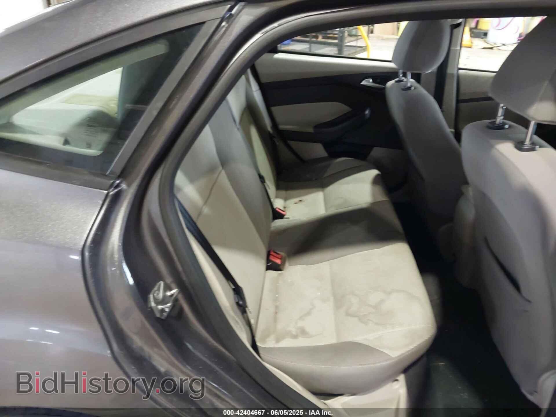 2014 FORD FOCUS - VIN: 1FADP3F22EL379800 - Photo 8