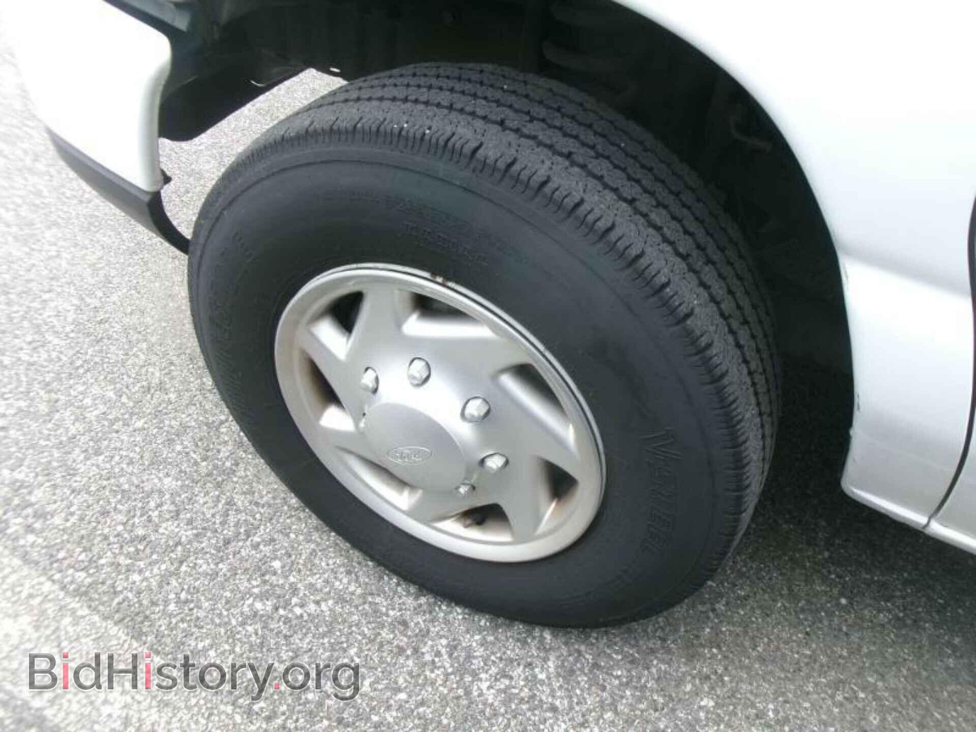 2011 FORD ECONOLINE - VIN: 1FTNE2EW9BDB34274 - Photo 2