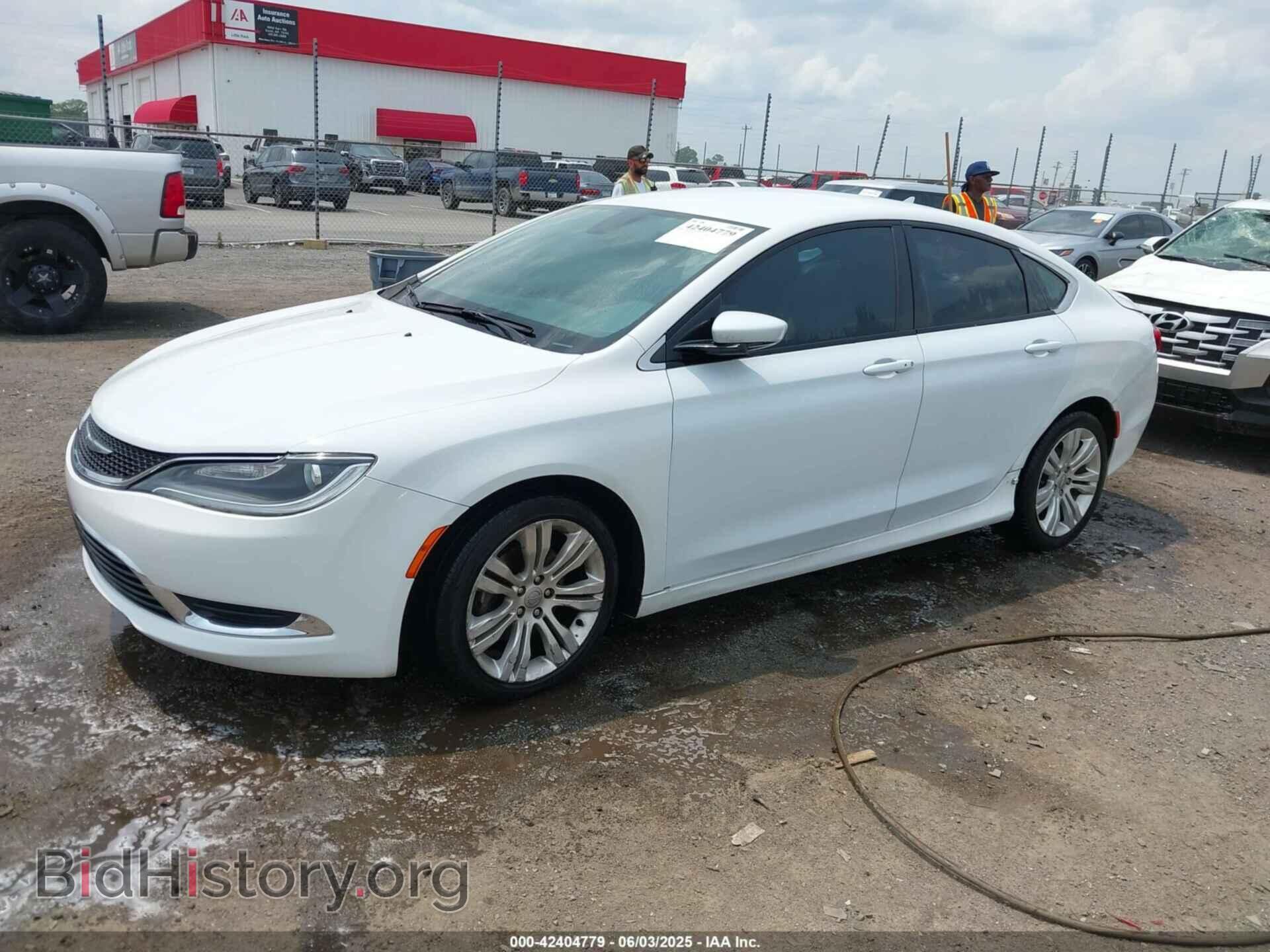 2016 CHRYSLER 200 - VIN: 1C3CCCAB1GN147239 - Фото 2
